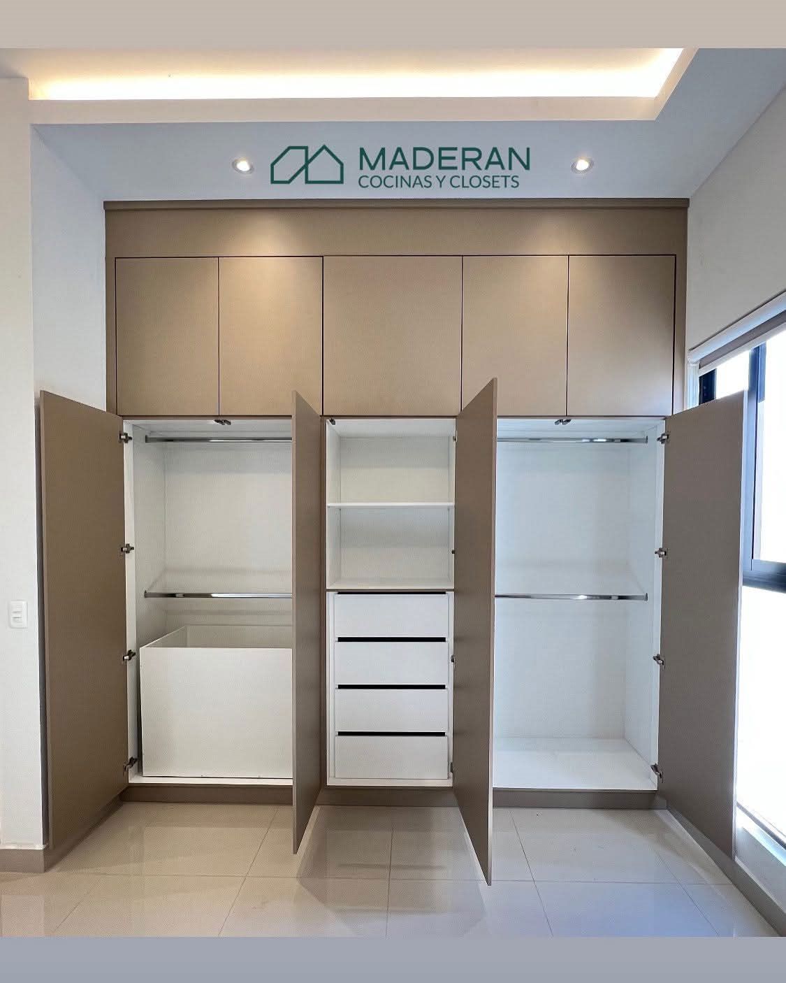 Mobiliario a la medida fabricado por Maderan