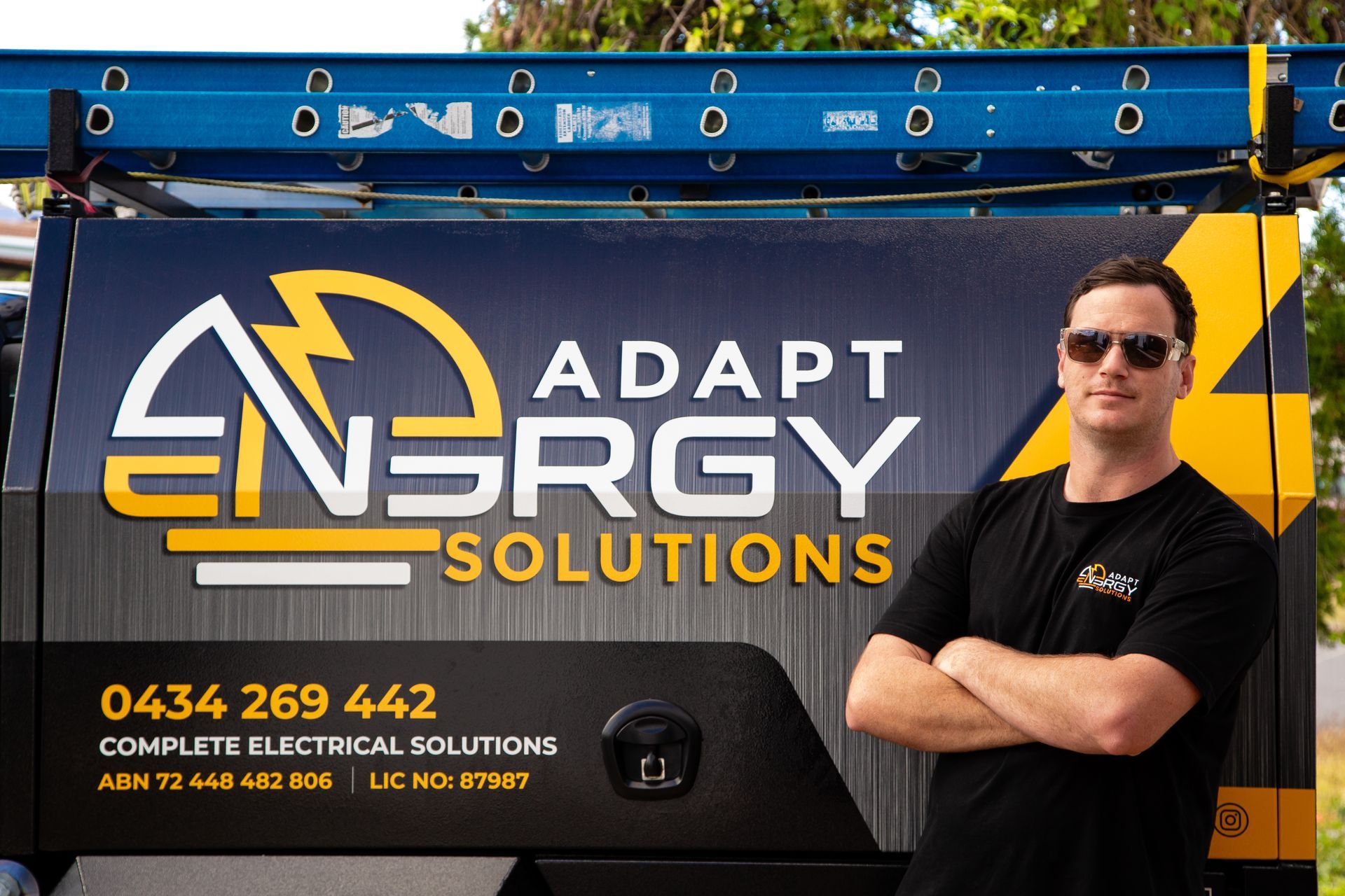 electrician Crestmead