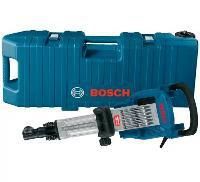 Maletín de transporte Bosch azul con un taladro percutor azul y plateado.