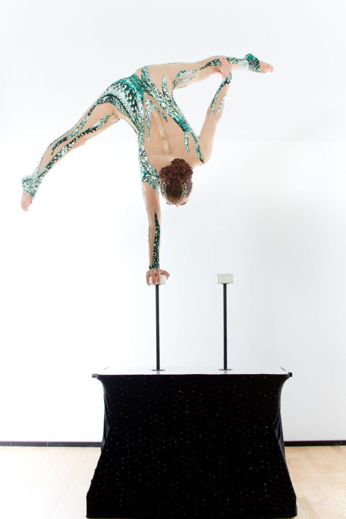 Single Hand Balance - Milanus Circus