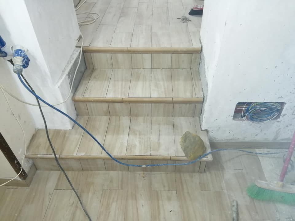posa pavimenti