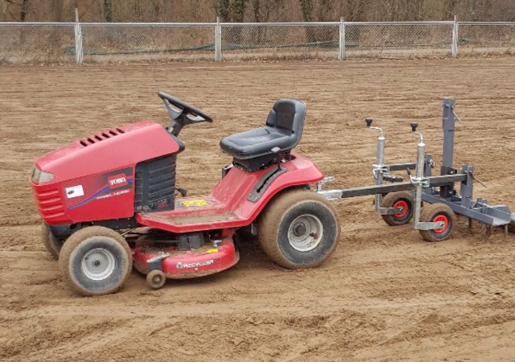 Manegevlakker model Quad , auto, zitmaaier