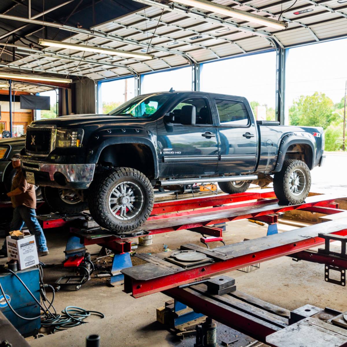 Wheel Alignments Longview, TX Hanks Frame & Wheel