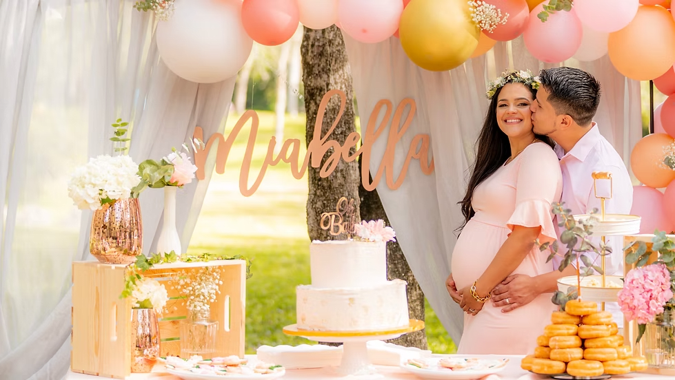 throw a baby shower