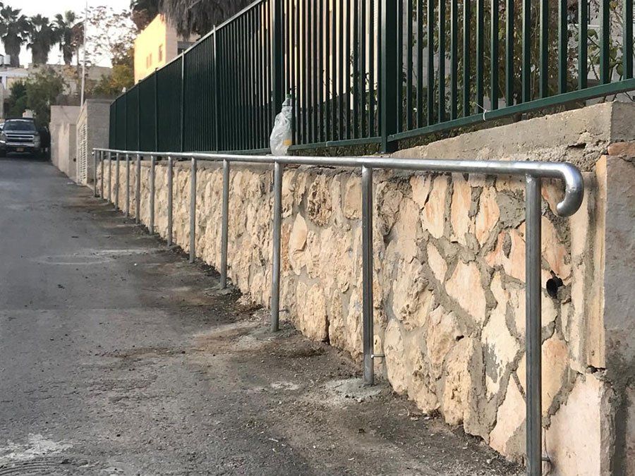 מאחזי יד