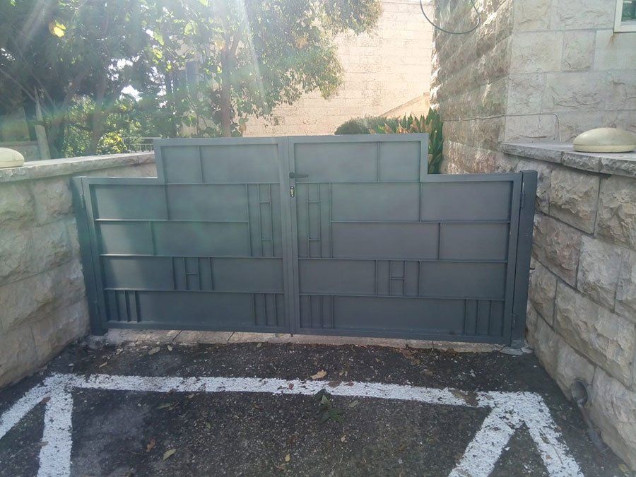 שער ברזל מעוצב