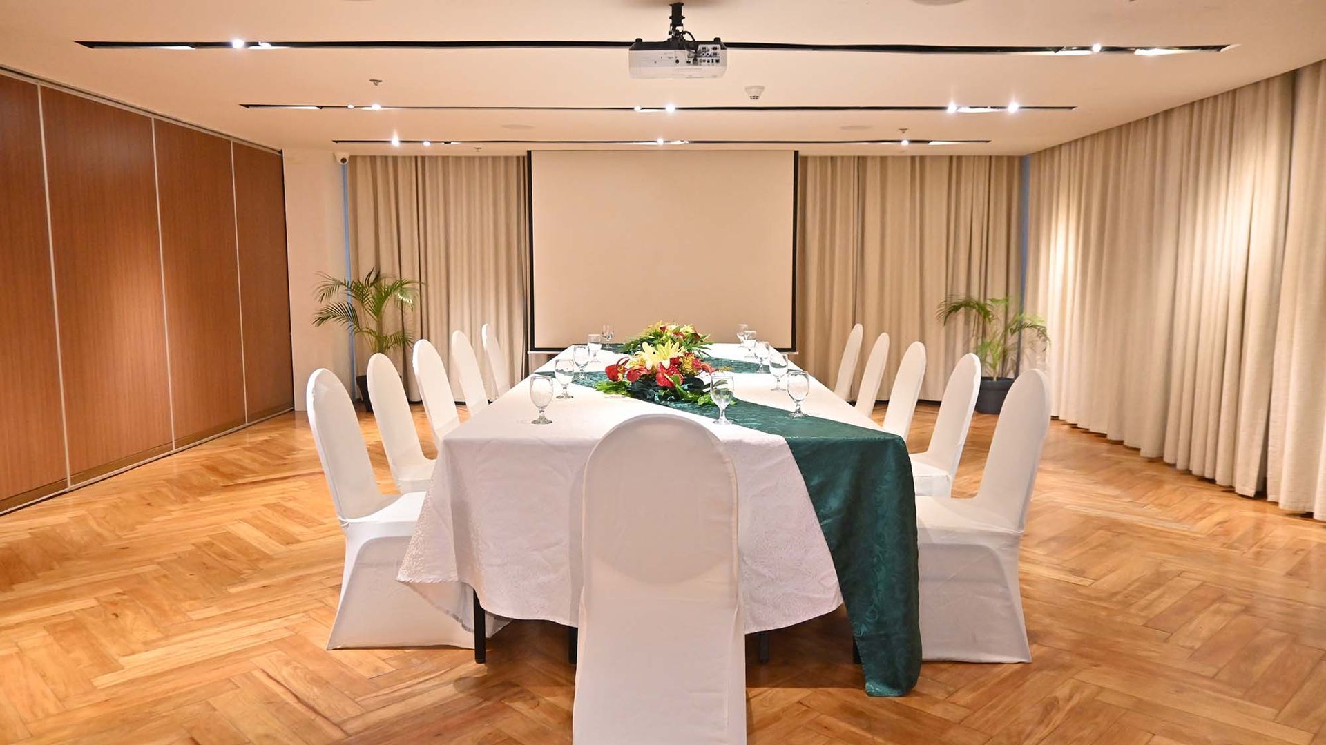 Banquet arrangement for events Palawan venue