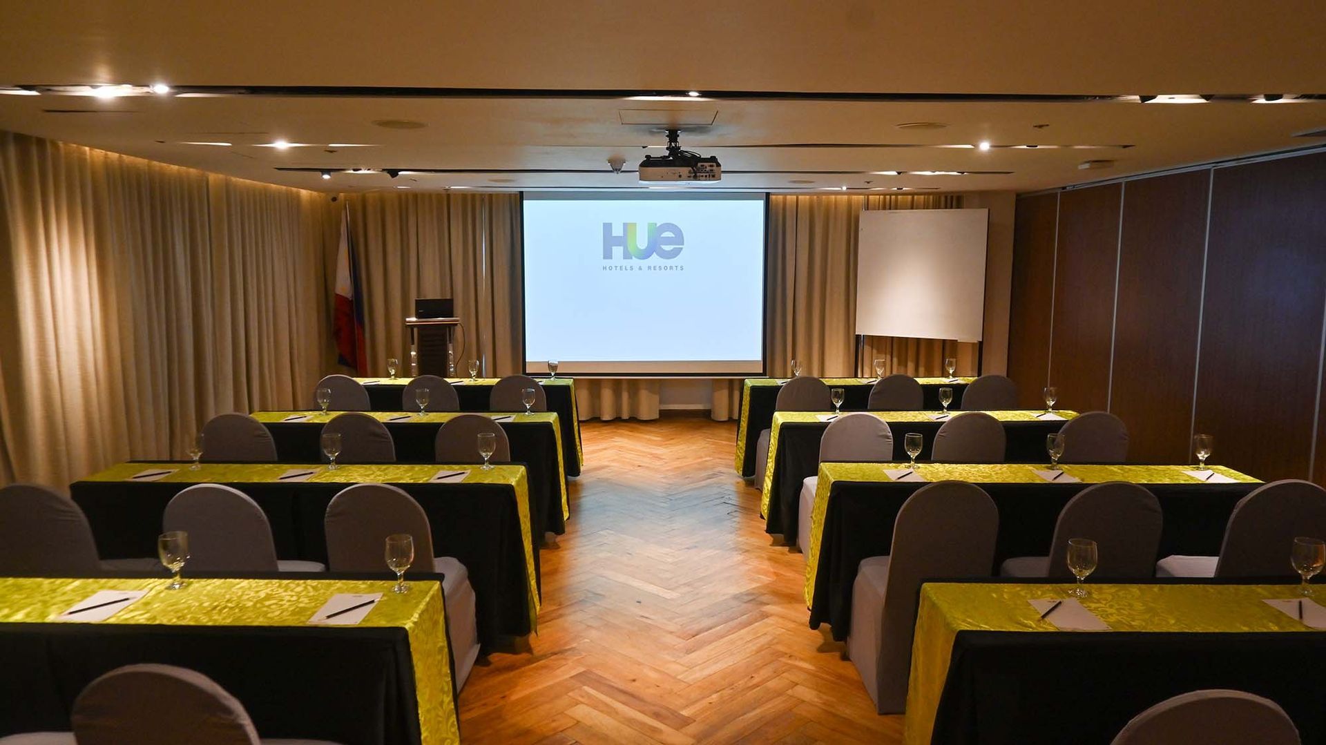 Theater-style meeting room Puerto Princesa hotel