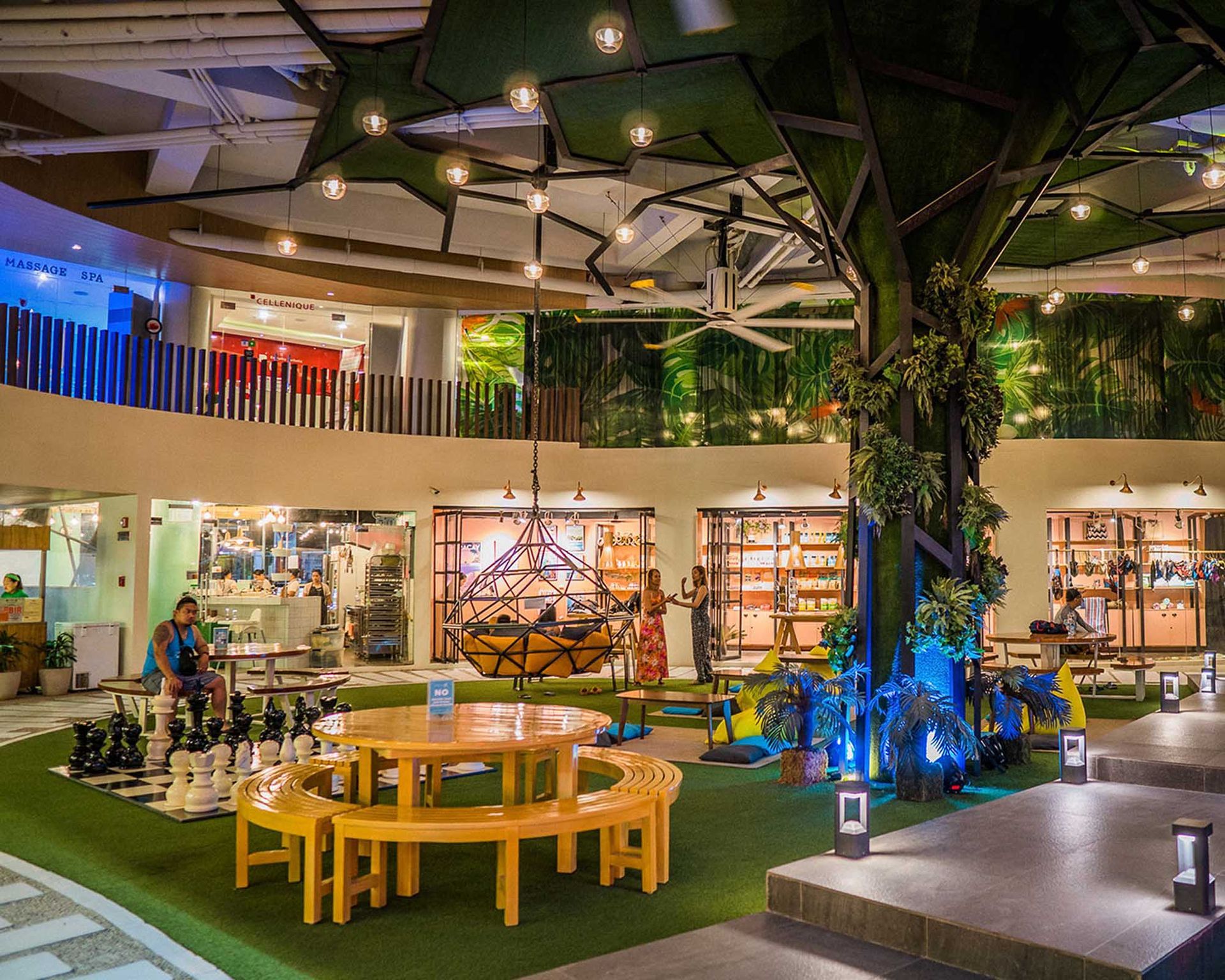 LA-UD Restaurant and Station X - romantic dining and top restaurants Boracay