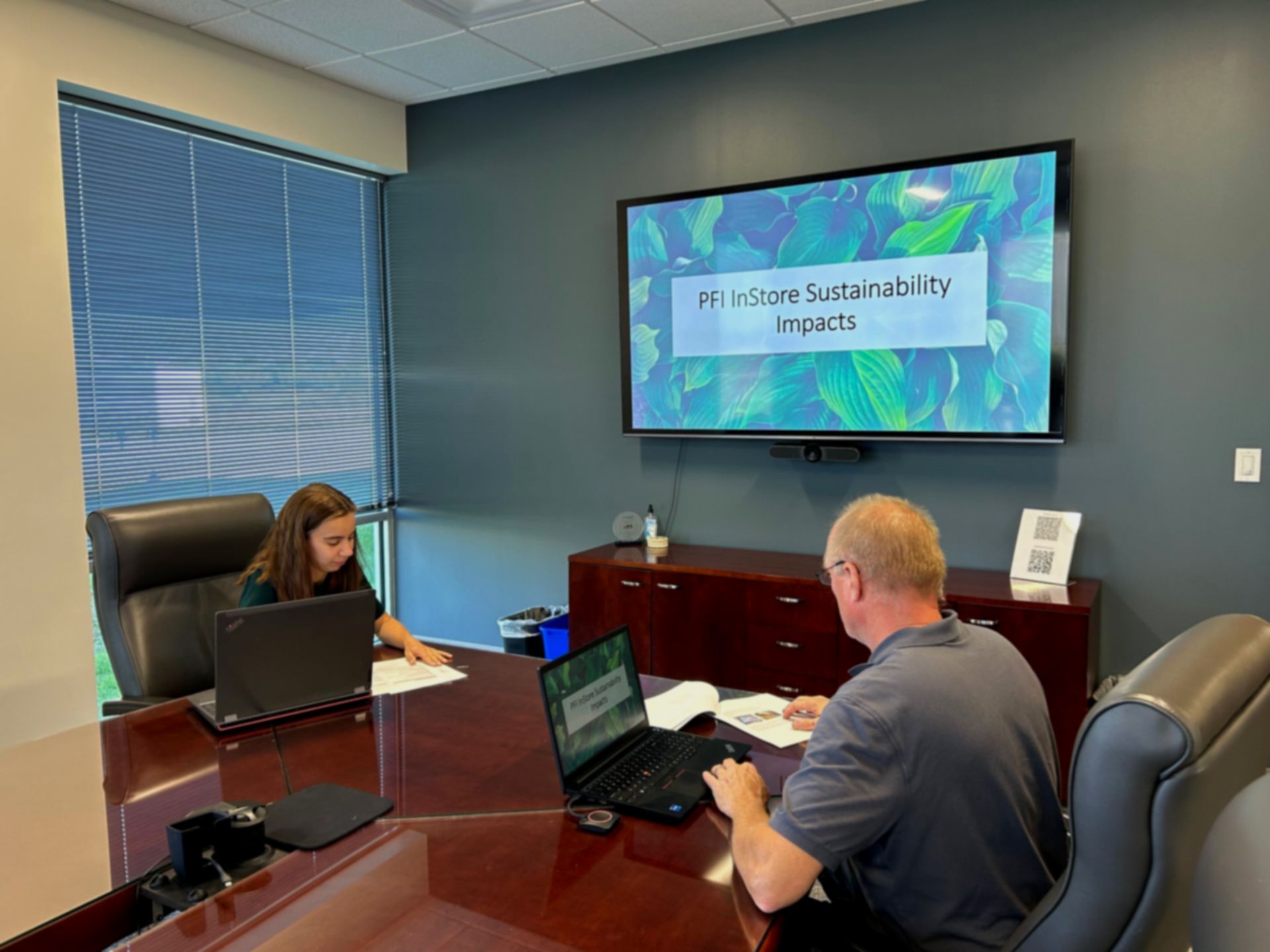 Innovative Retail Displays | PFI InStore | St. Louis