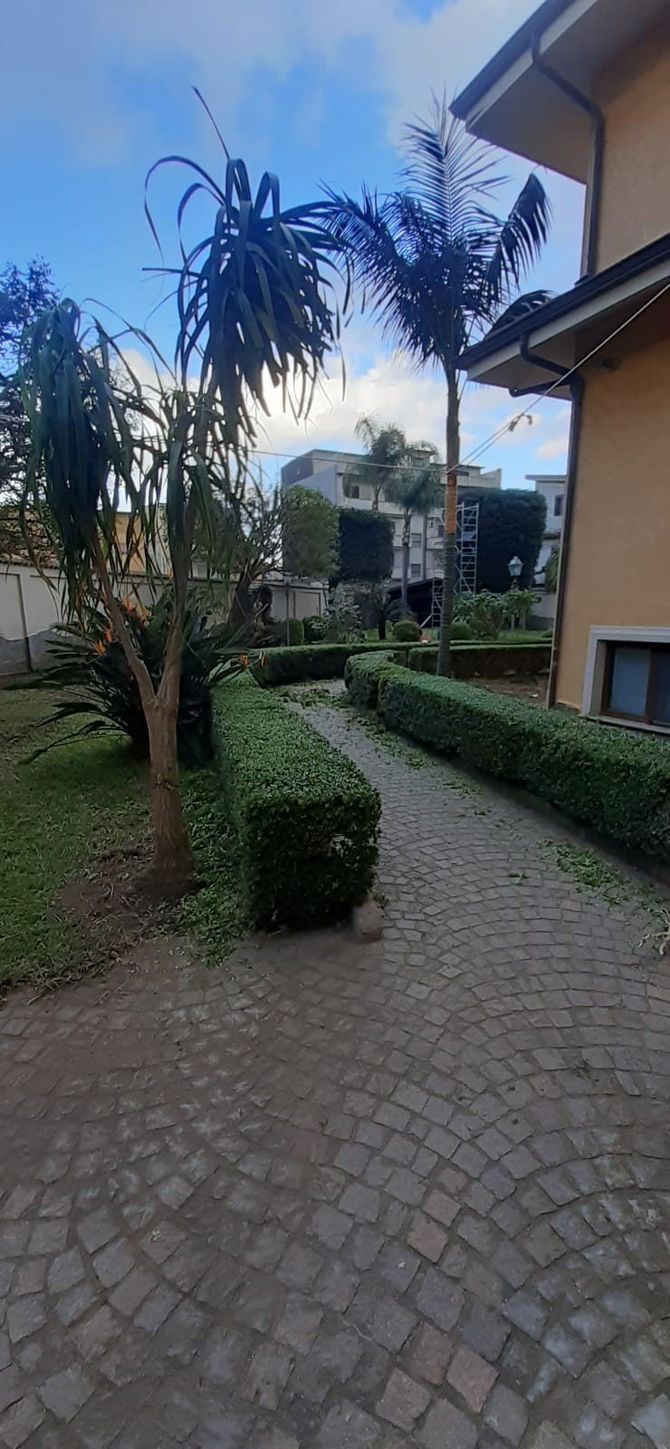 Lavoro di giardinaggio