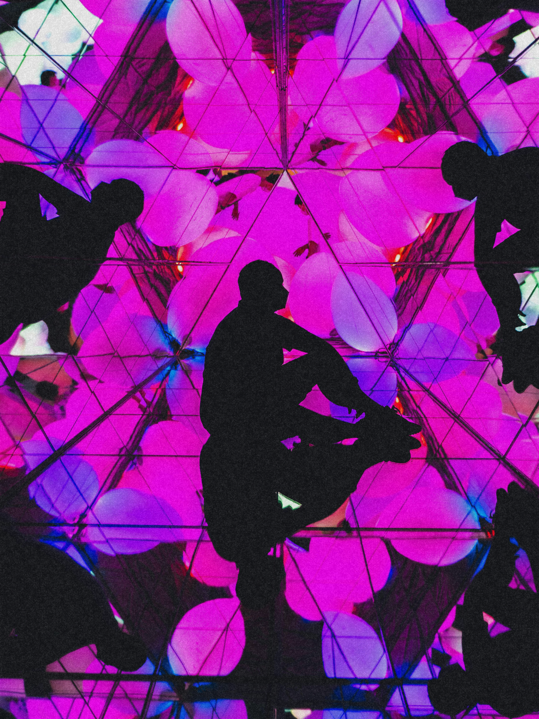 Immersive production giving instagramable effects.
 