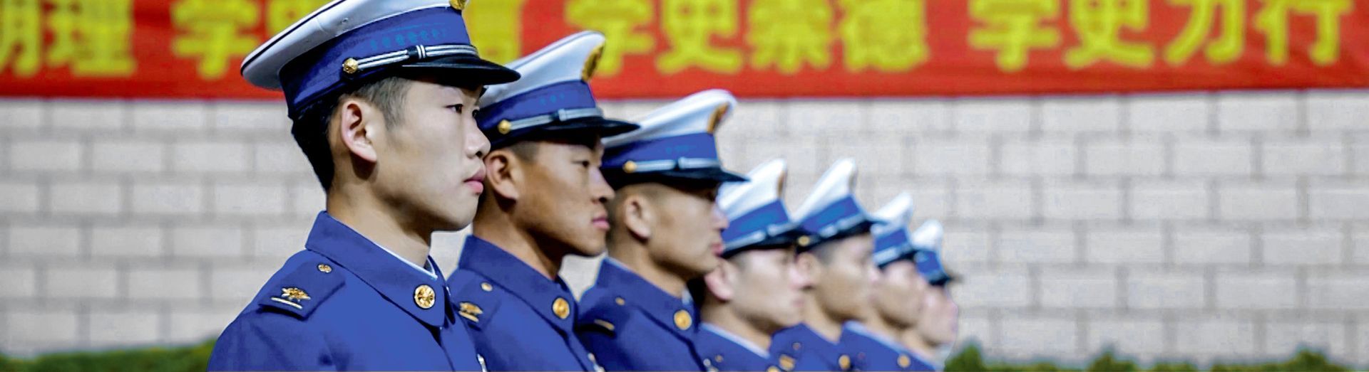 Frontline Shanghai gallery page showing some of the series main firefighters.