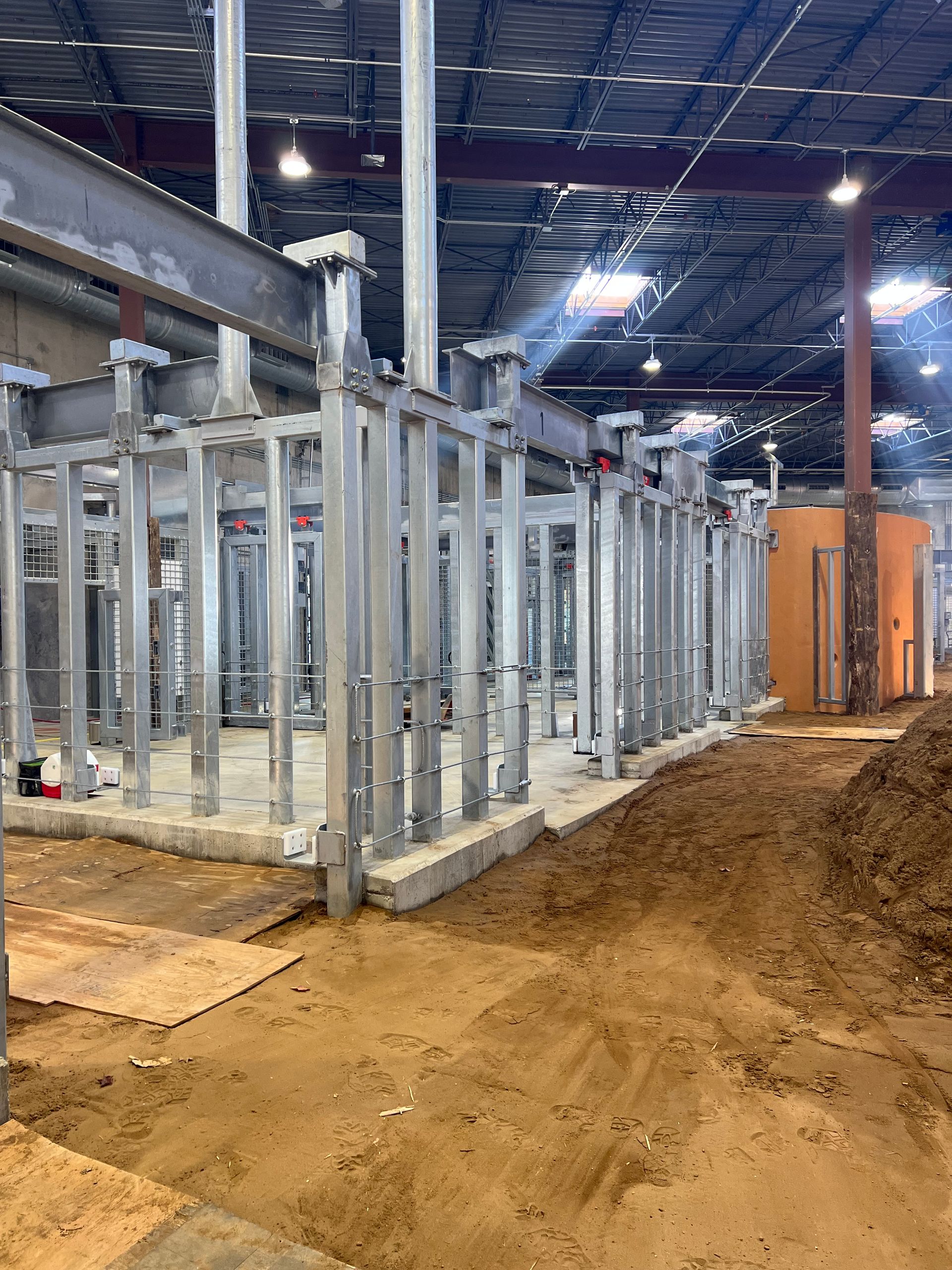A&A Engineering - Elephant caging walls, doors, and foundation system image 1