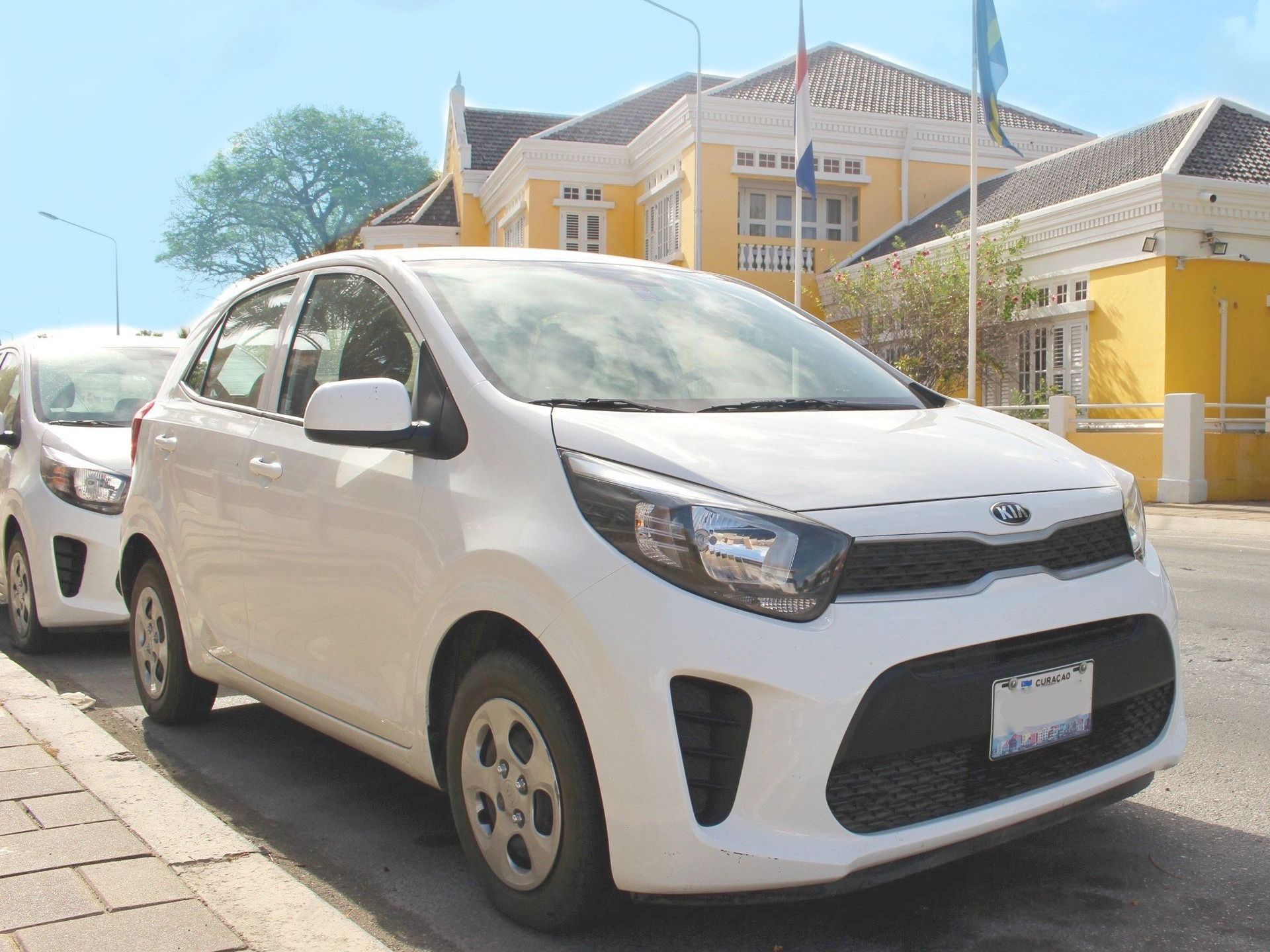 Curacao Car Ren