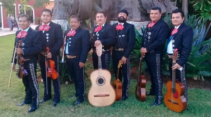 MARIACHI ÁGUILA - serenatas religiosas