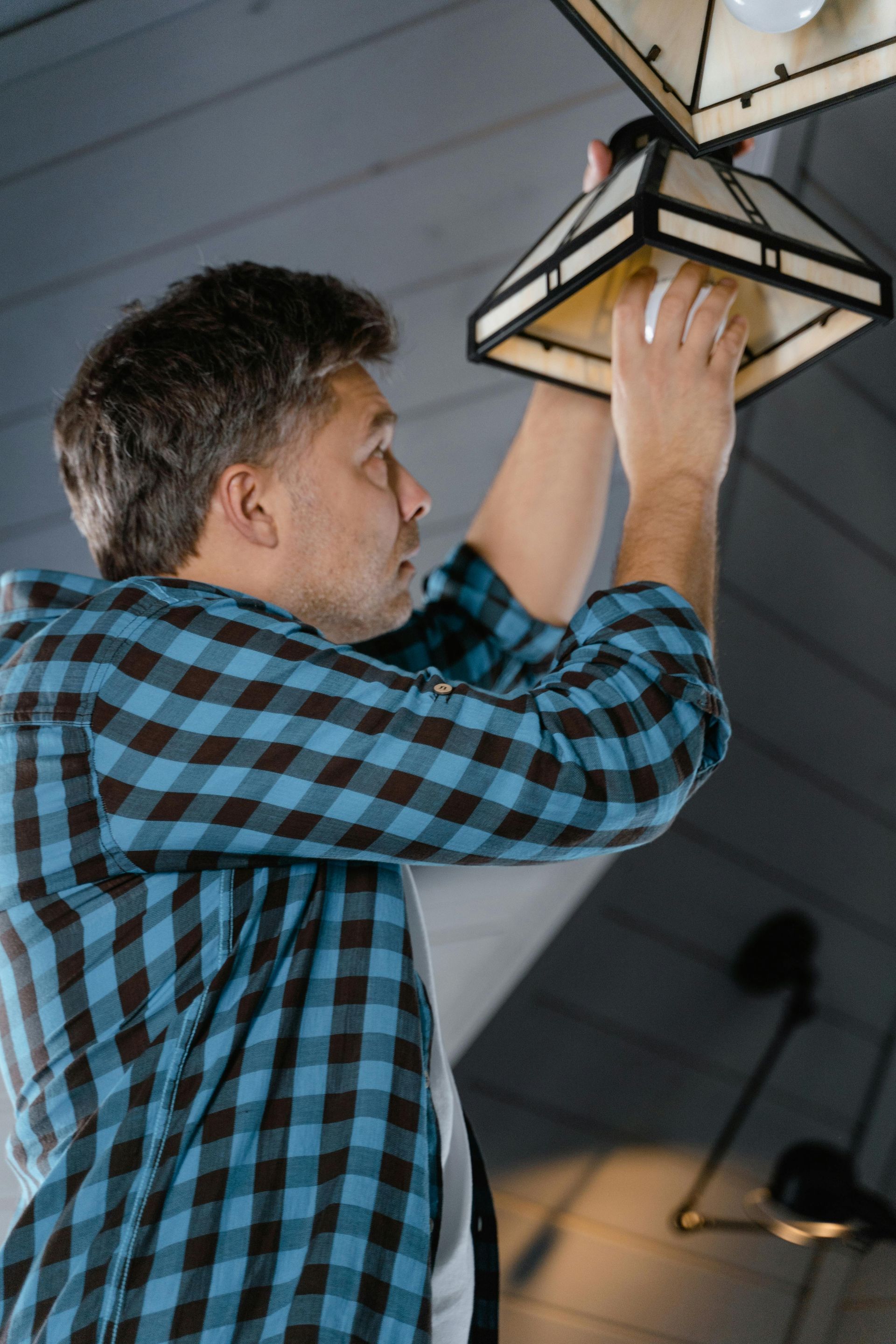 Electrician Lake county