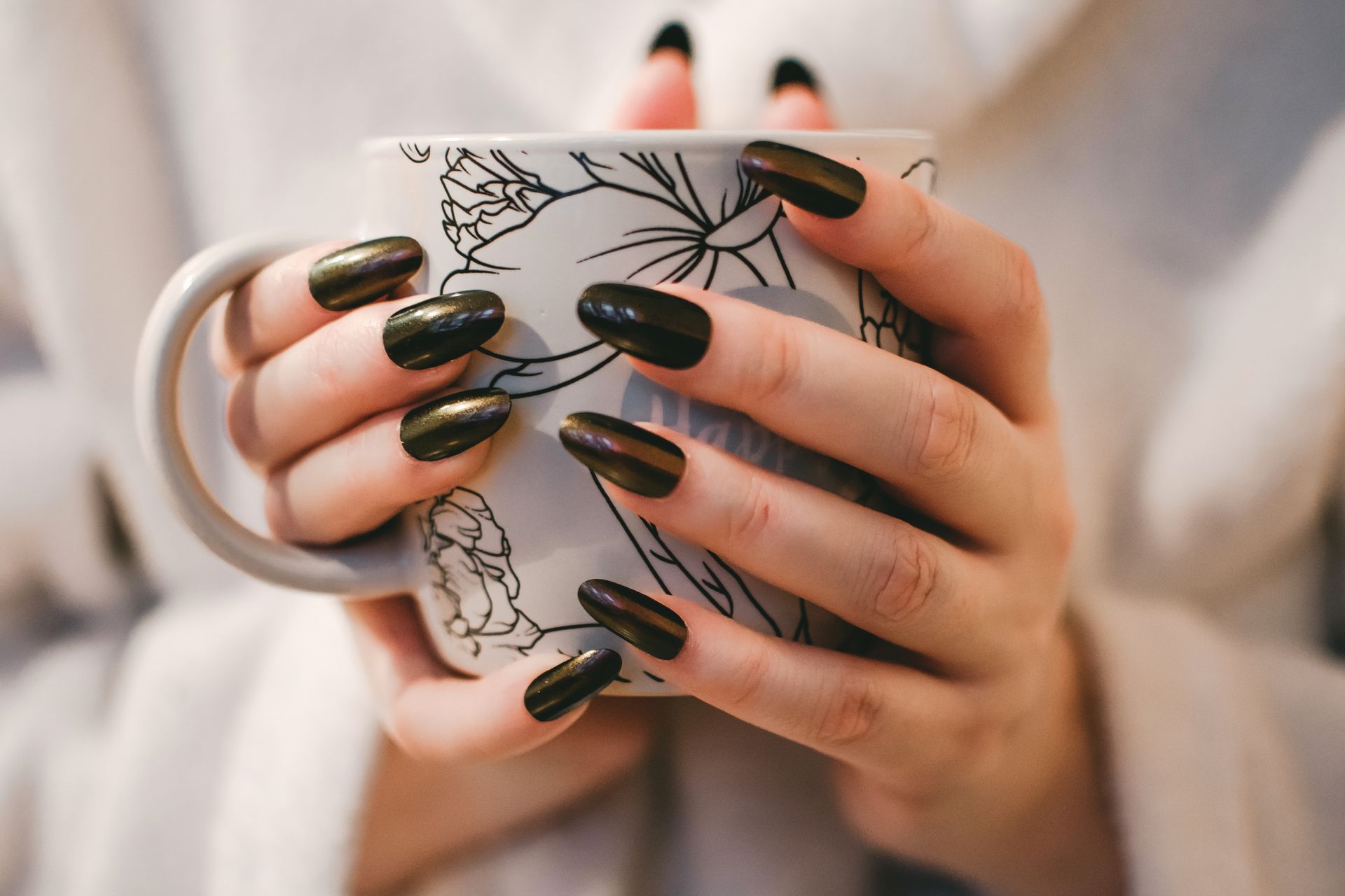 Nail services in Westminster manicure pedicure Prisse Med Aesthetics