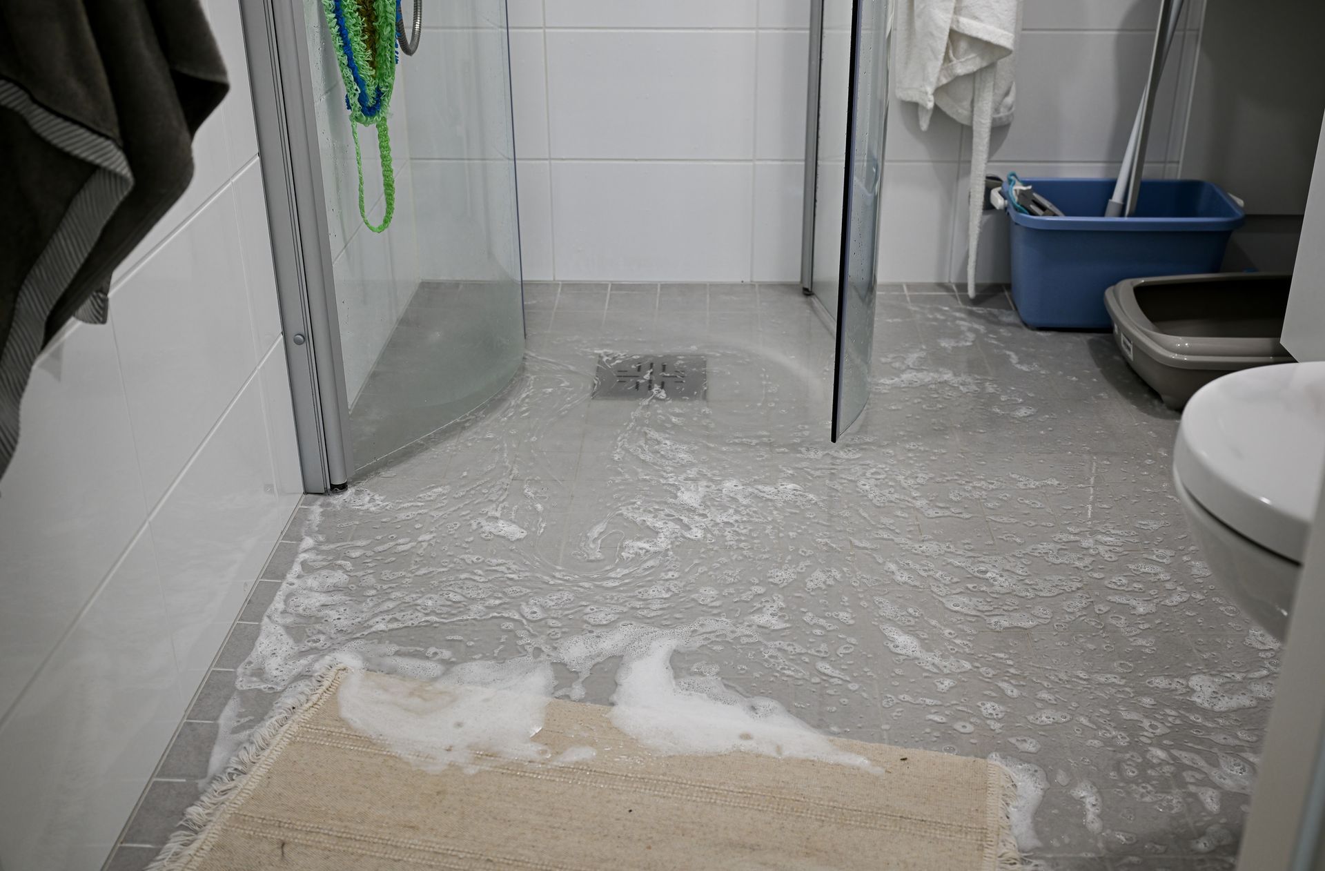 Bathroom-flood Bathroom-flood