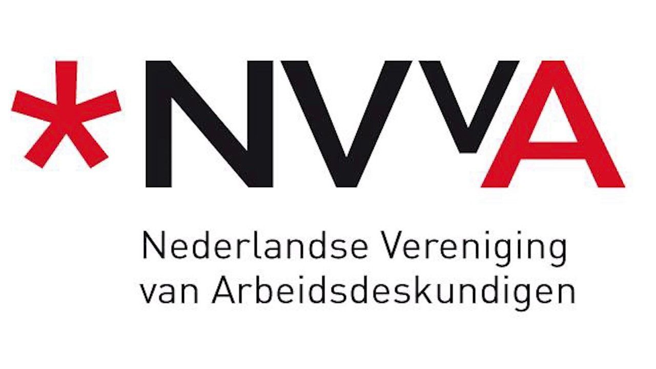 Logo van NVVA, een Nederlandse vereniging voor arbeidsdeskundigen, met rode asterisk en tekst.