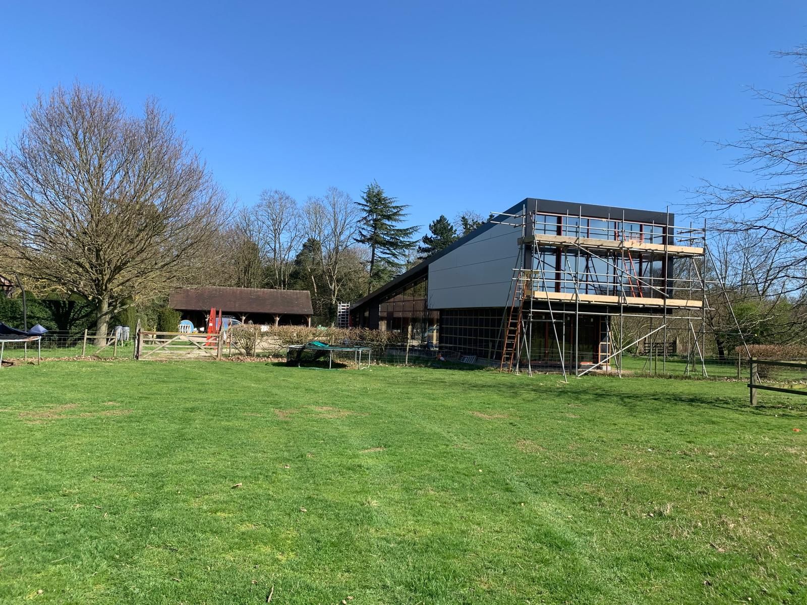 Large metal sheet roofing project