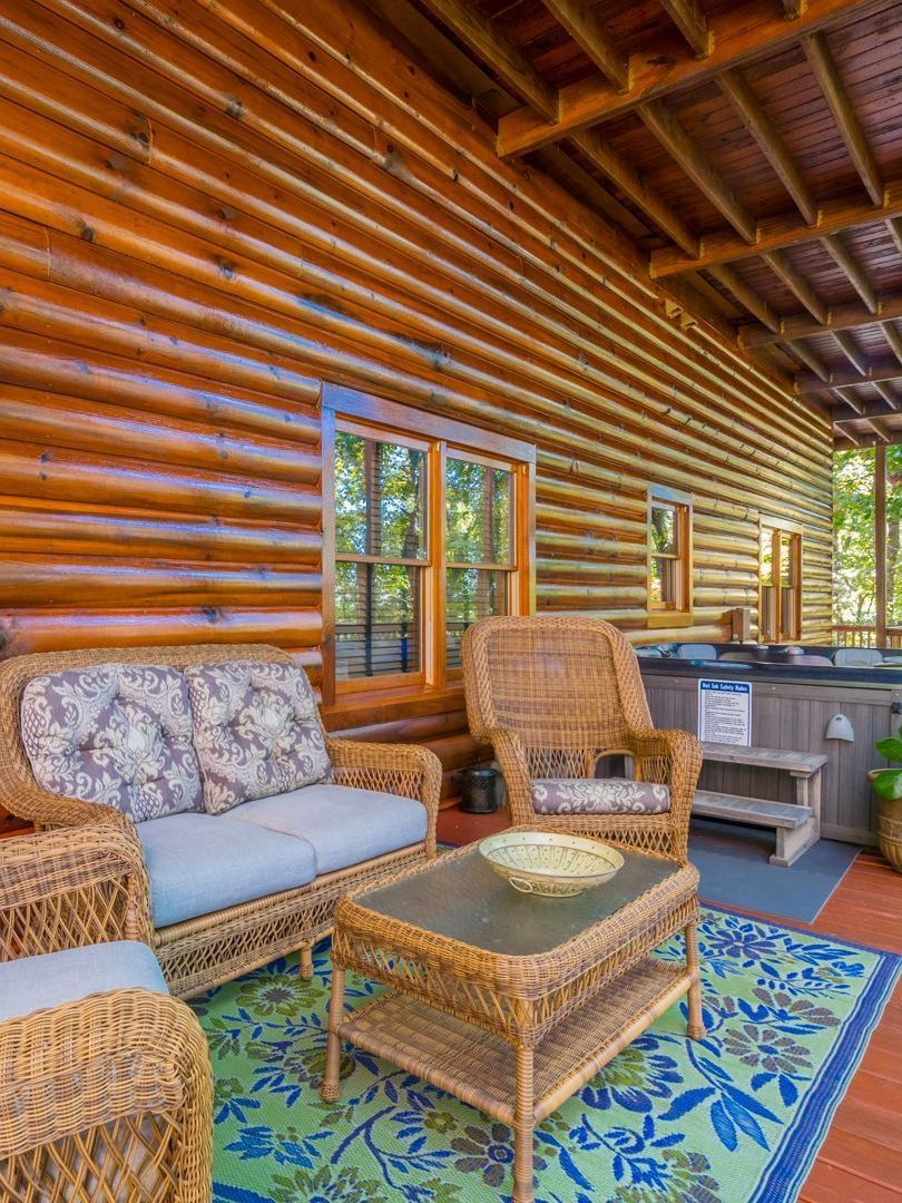 log cabin maintenance Service log cabin maintenance Service