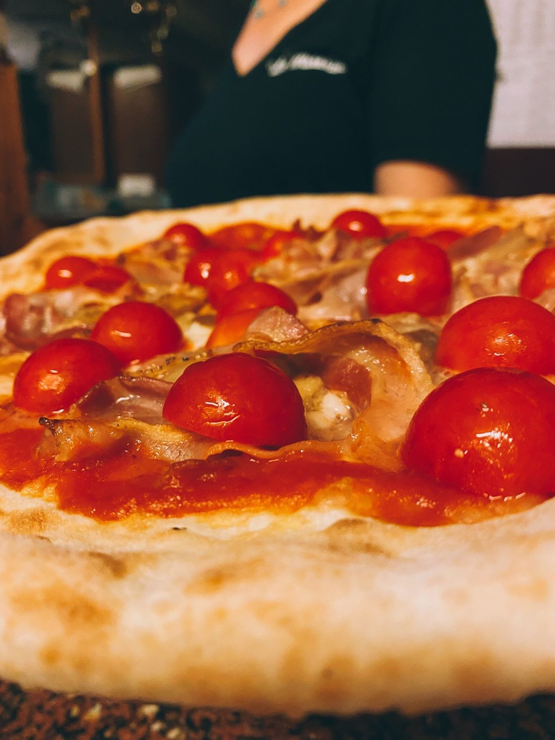 pizza bianca con rosmarino