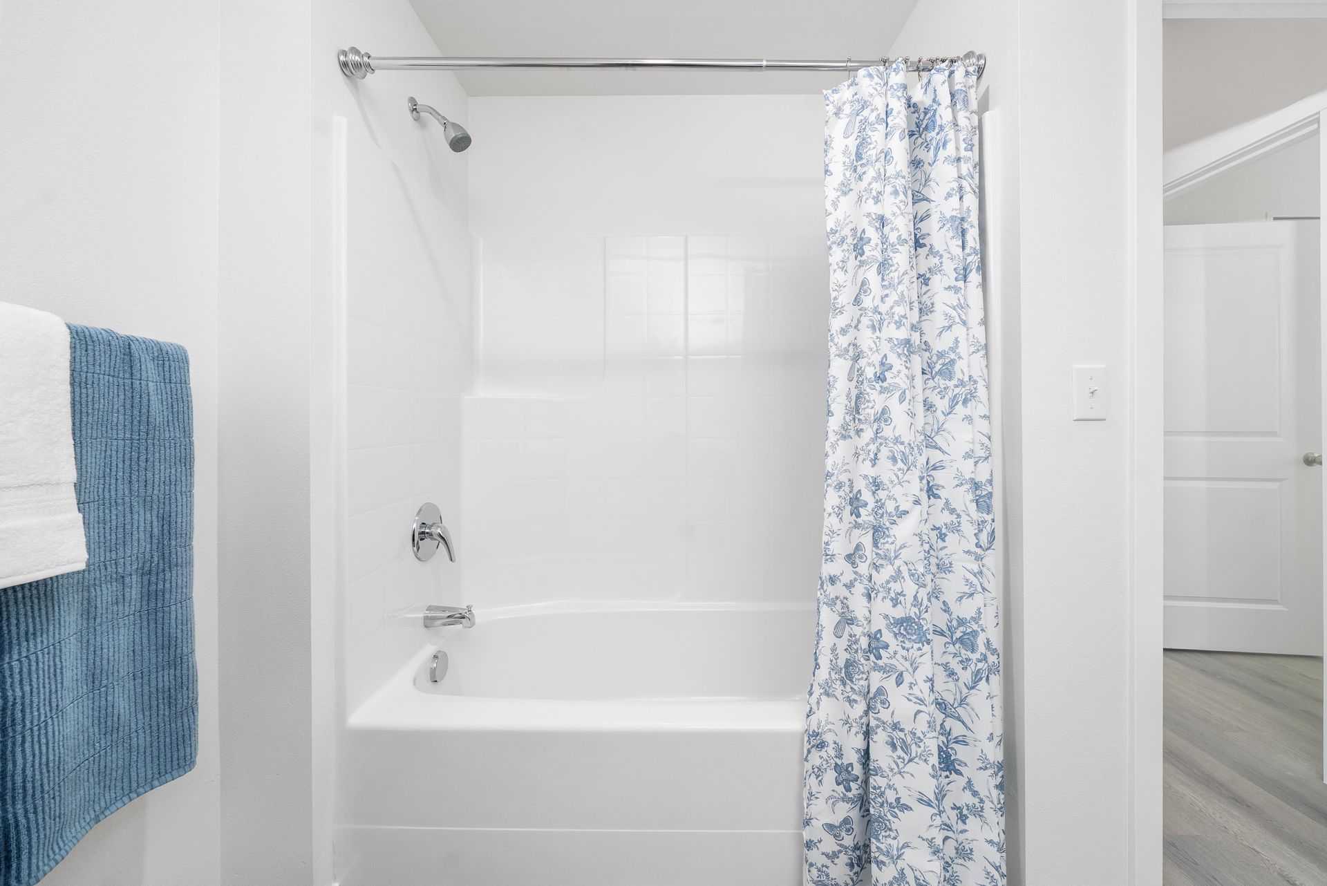 Bathroom with tub/shower combination and vanity at Blueberry Apartments Port Orchard