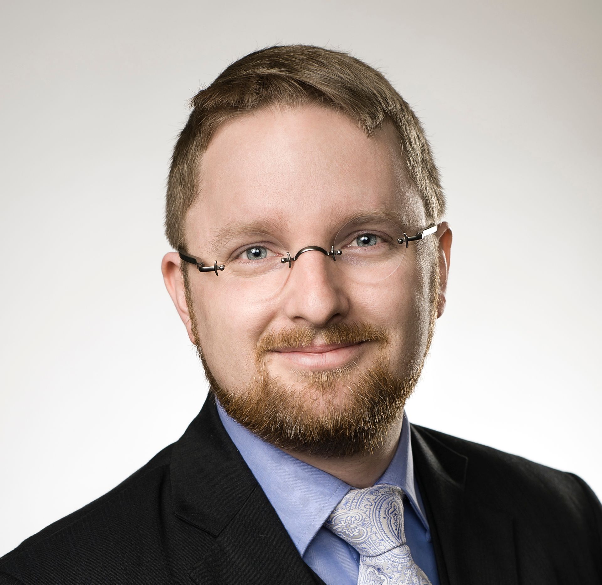 Headshot of Evan Leybourne