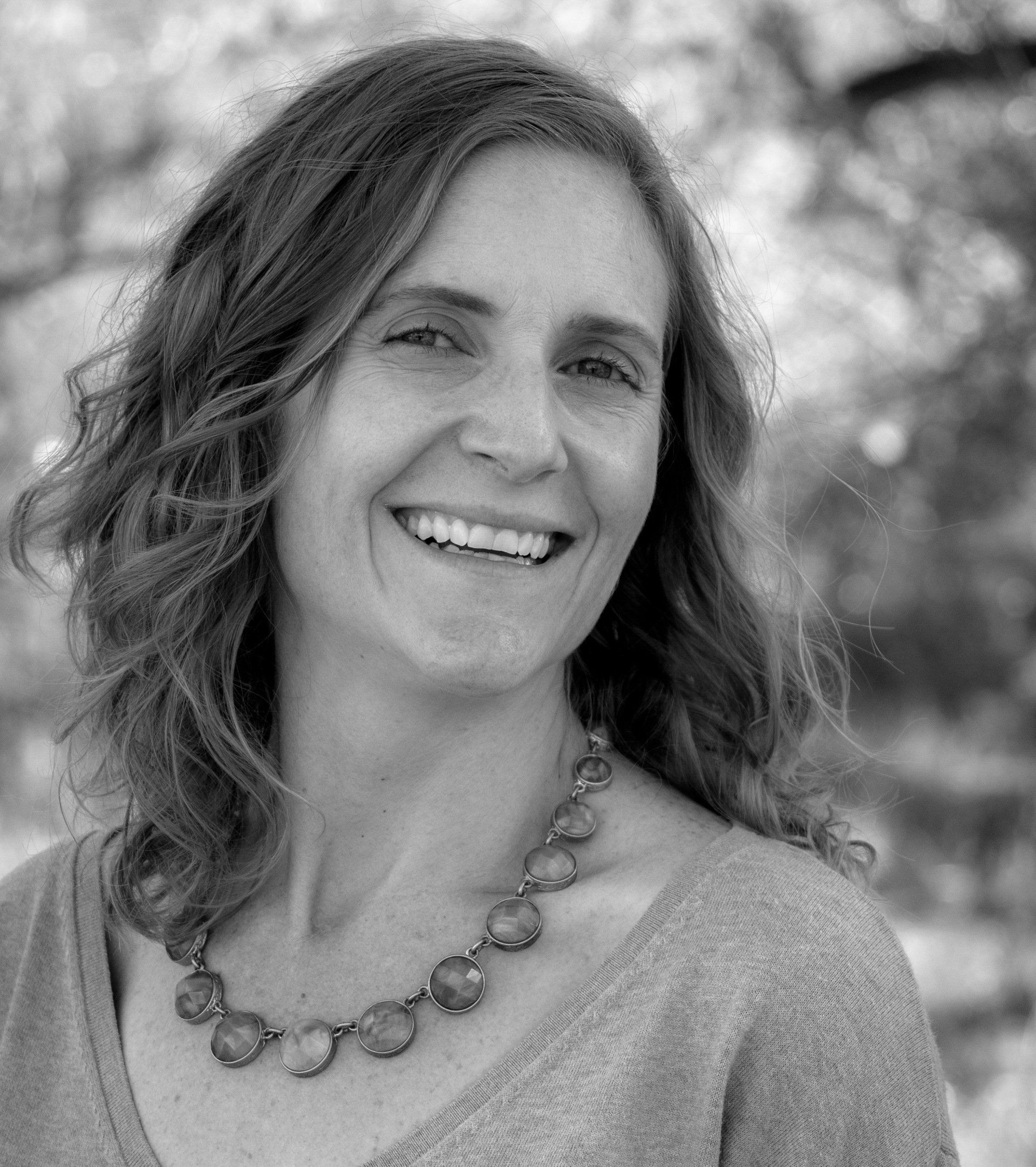 Headshot Picture of Rachel Rowell