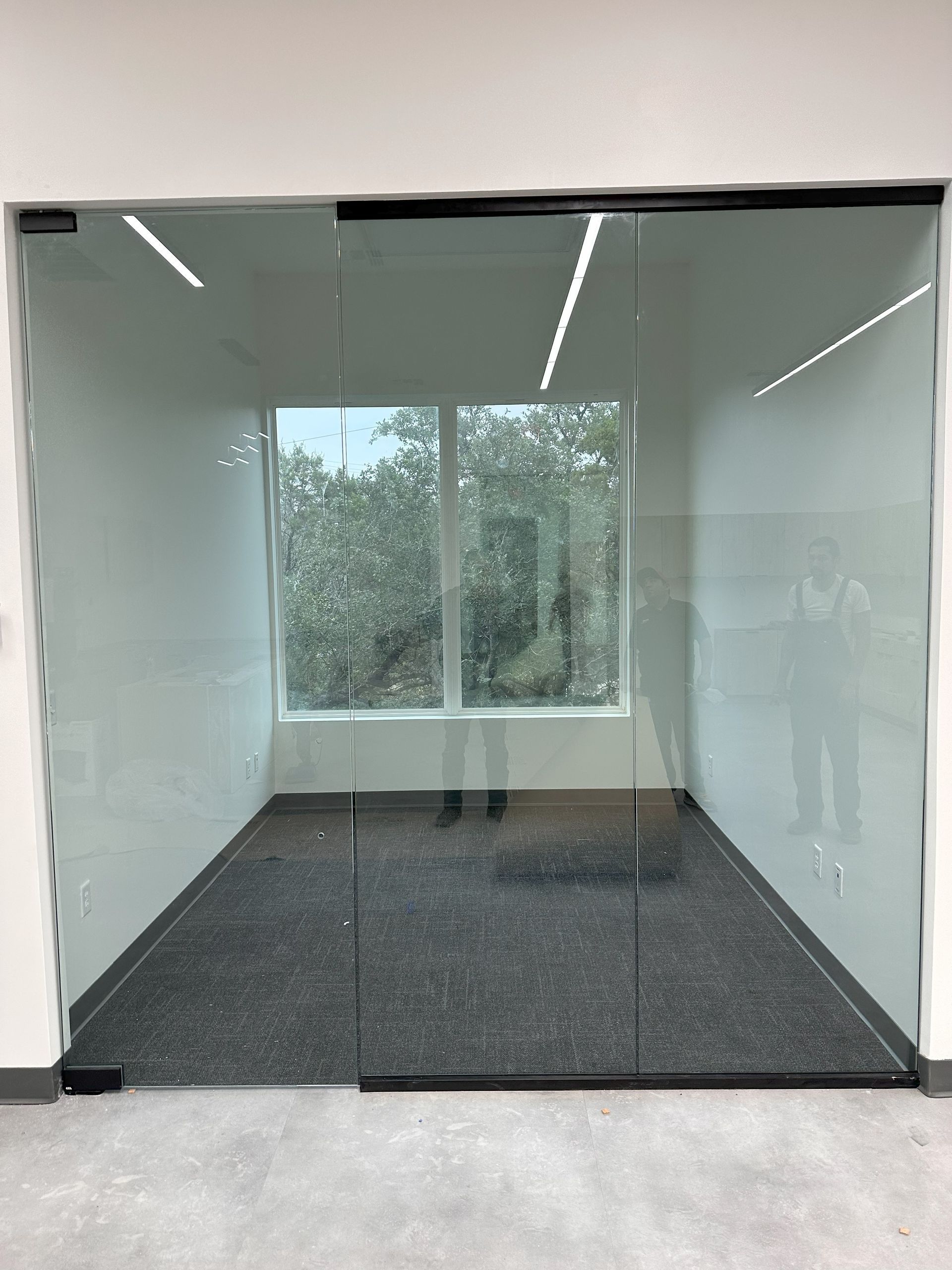 Glass finish-out for professional workspace