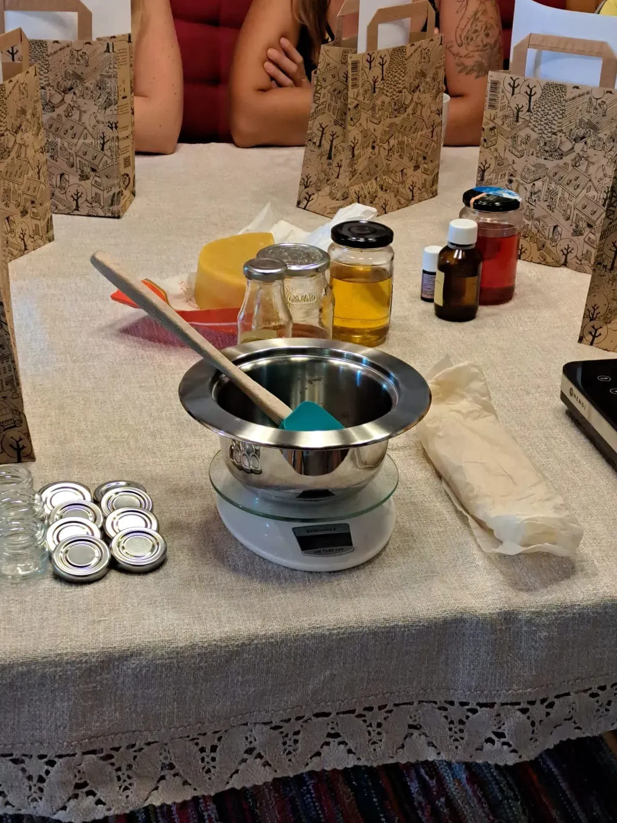 Die KräuterSchnecke - Salben herstellen - Workshop