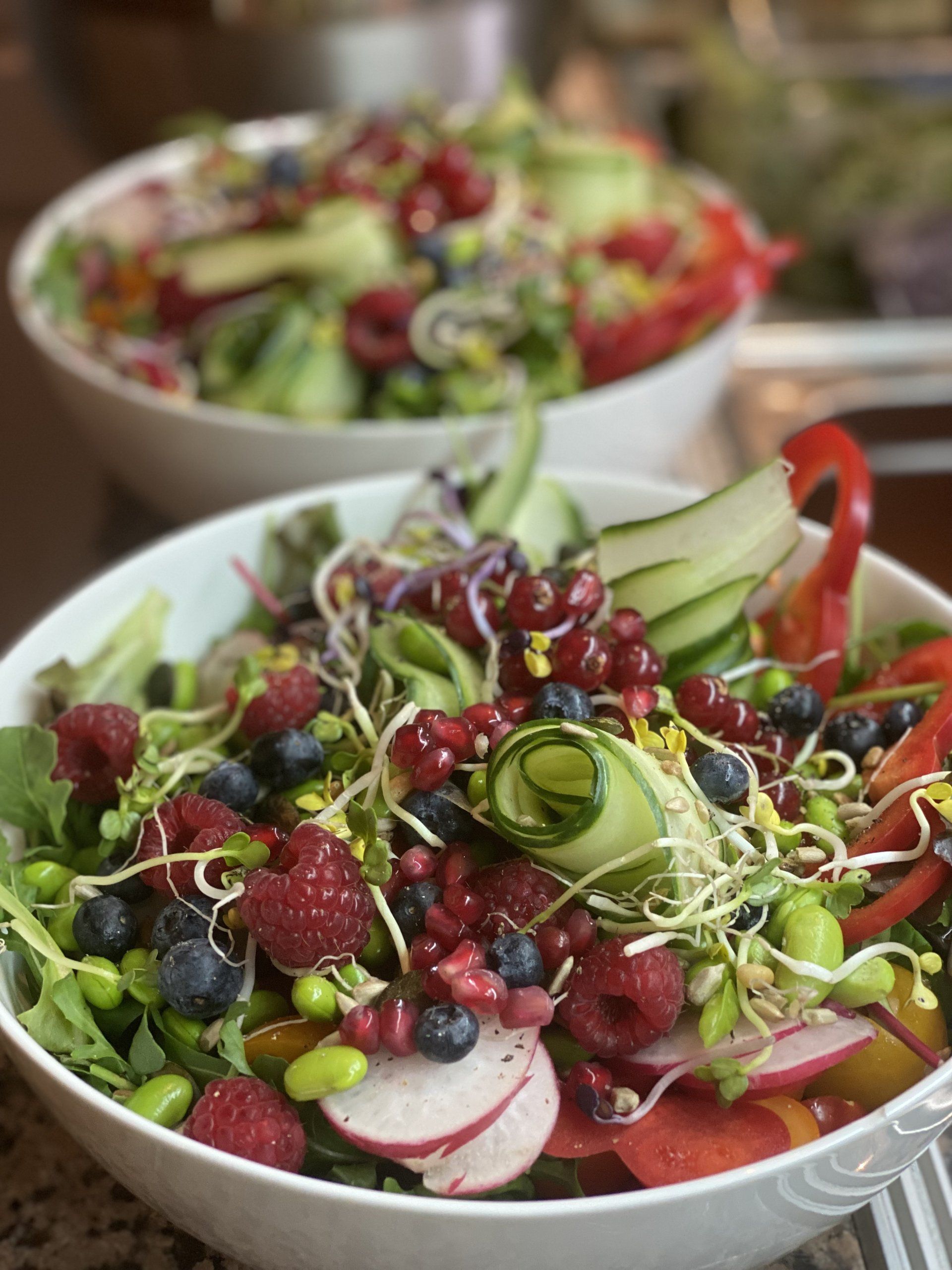 Catering Ausschnitte, die das Catering und Speisen zeigen, die außergewöhnlich toll aussehen und bestimmt auch so schmecken