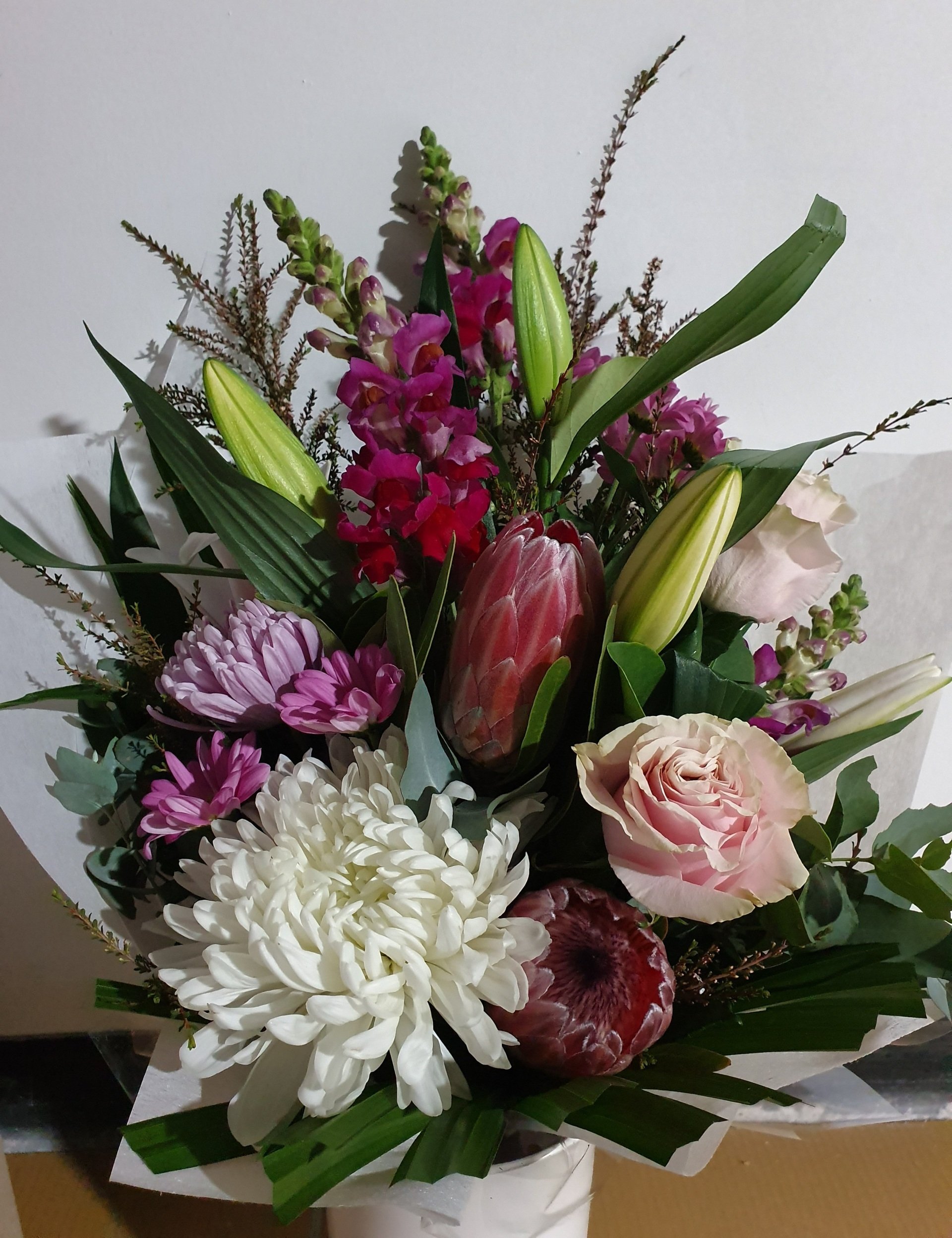 Flowers & Bouquets For Her Wynnum, QLD Wynnum Plaza Florist
