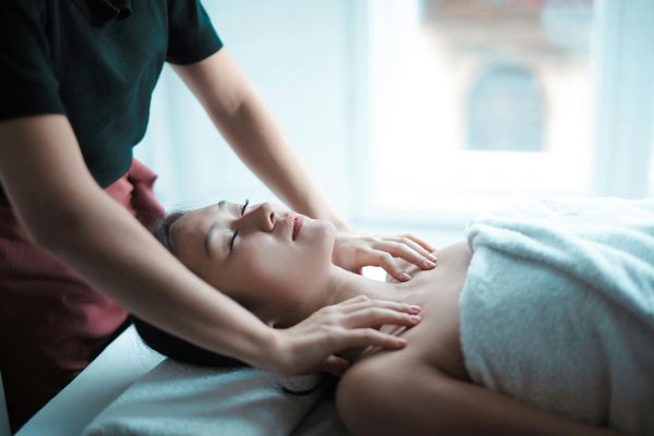 book a massage on Madeira, massage therapy Madeira, Madeira find a doctor, doctor prescription Madeira