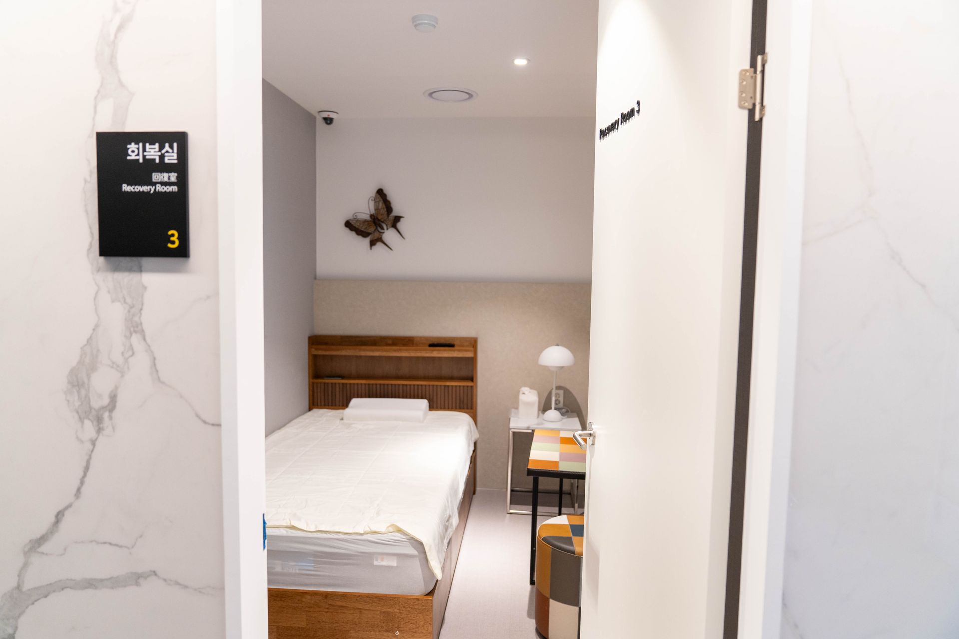 Interior of Somssi Women's Clinic in Seoul