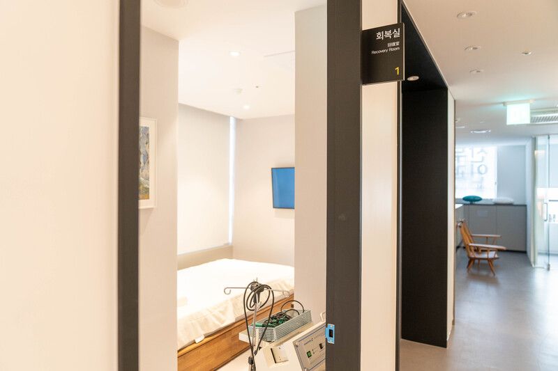 Interior of Somssi Women's Clinic, Gangnam, Seoul (3 of 8)