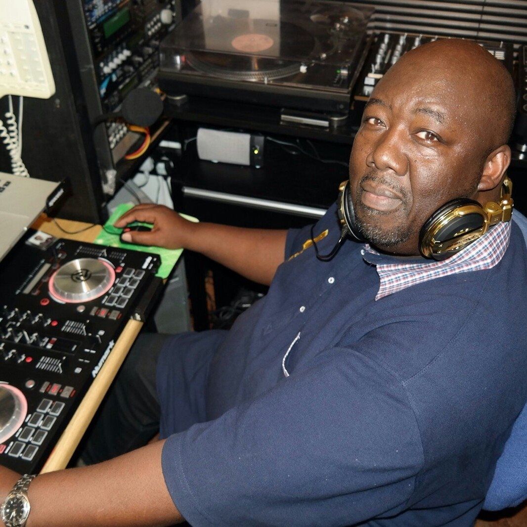 Welcome to Chaaawaaa Radio Station