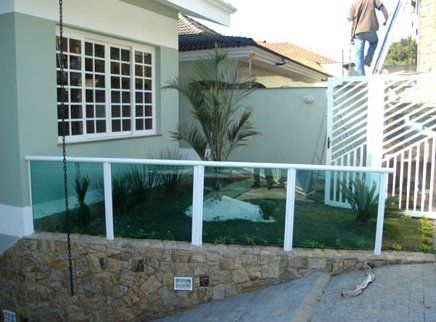 Corrimão do Jardim Envidraçado | Vidraçaria Casa Verde