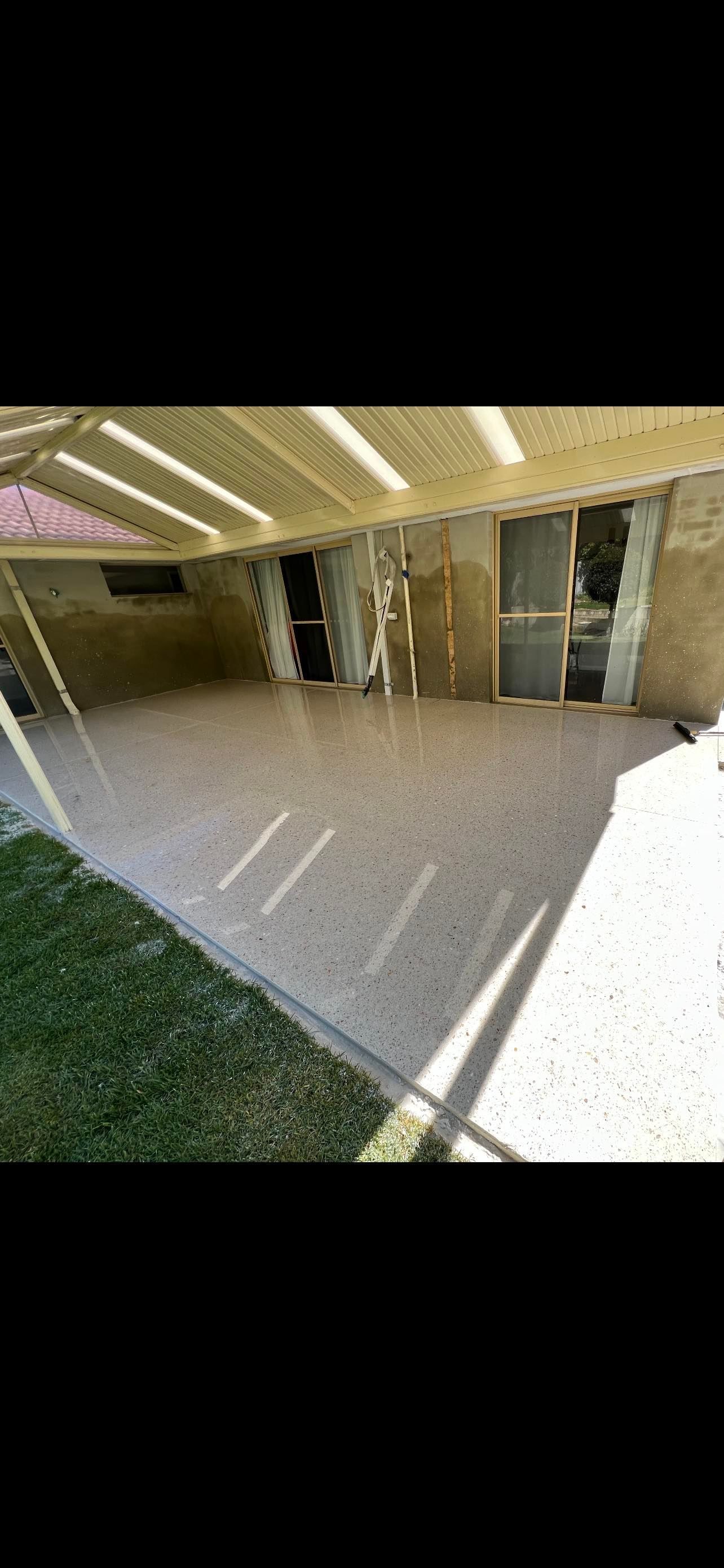 Honed concrete Patio in Baldivis backyard
