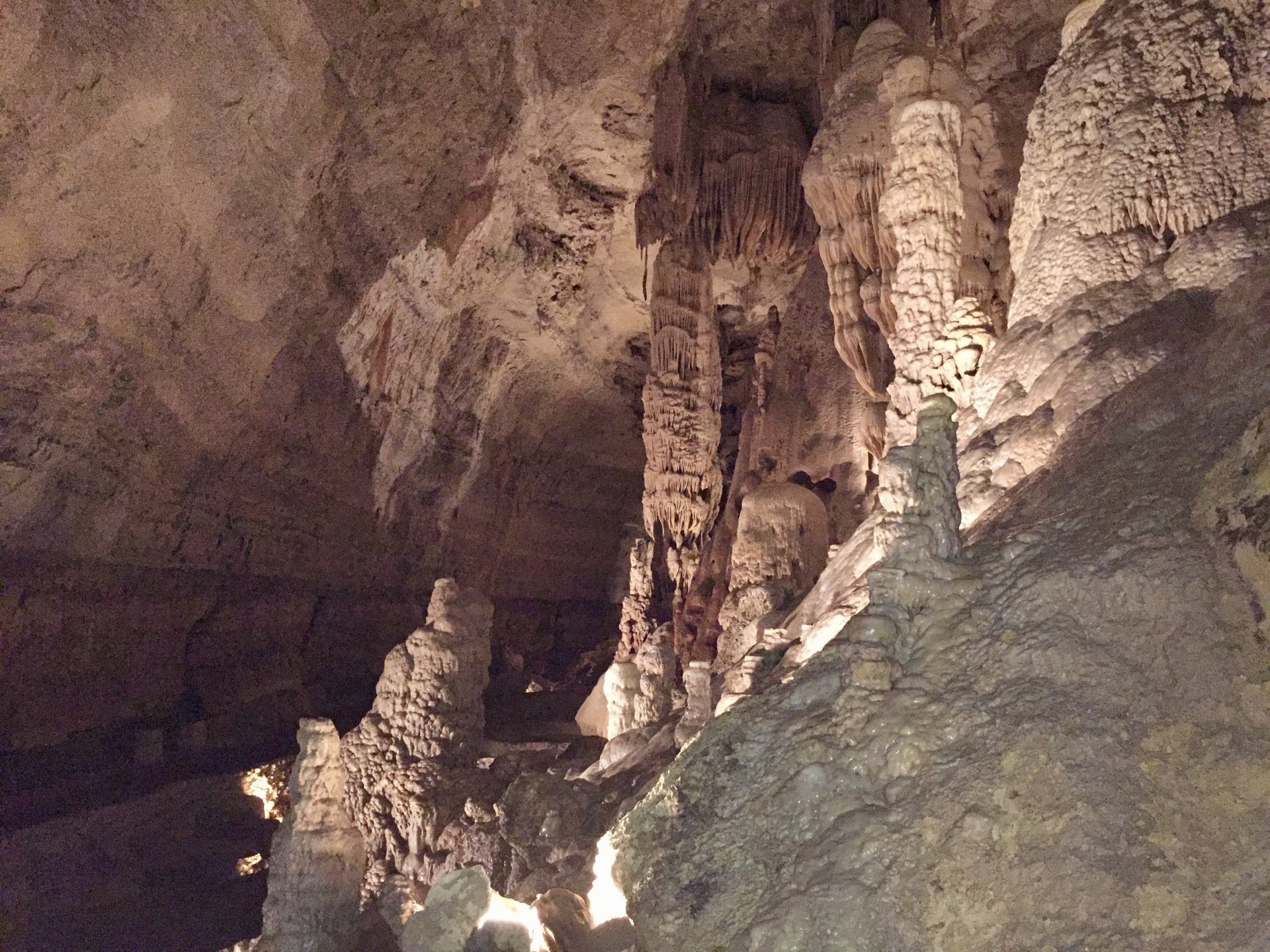 NATURAL BRIDGE CAVERNS