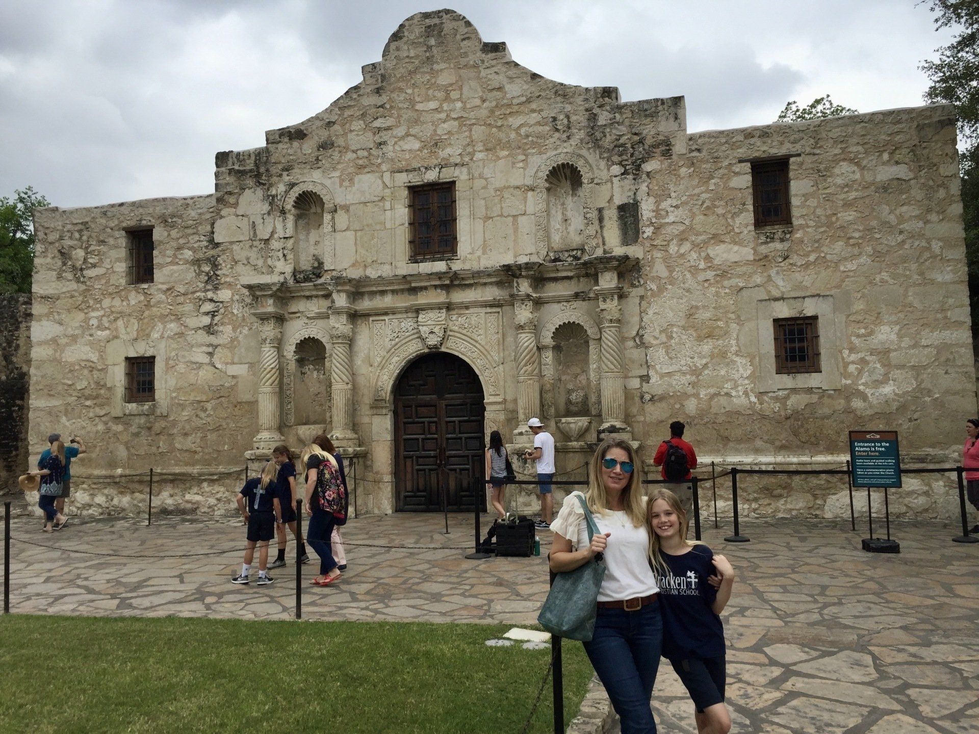 The Alamo 300 Alamo Plaza, San Antonio, TX 78205 (210) 225-1391