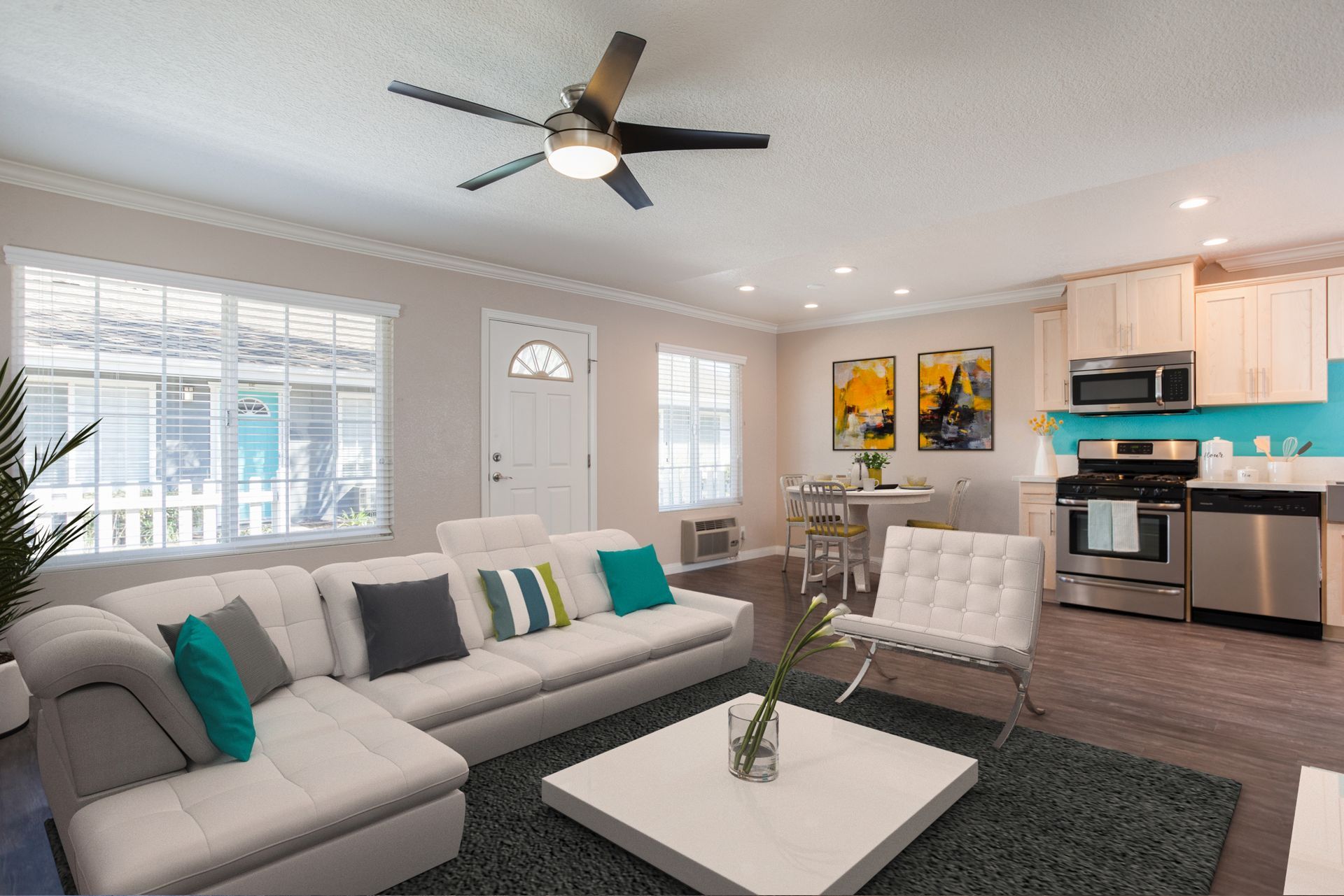 Sliding Photo Gallery Displaying Apartment Features