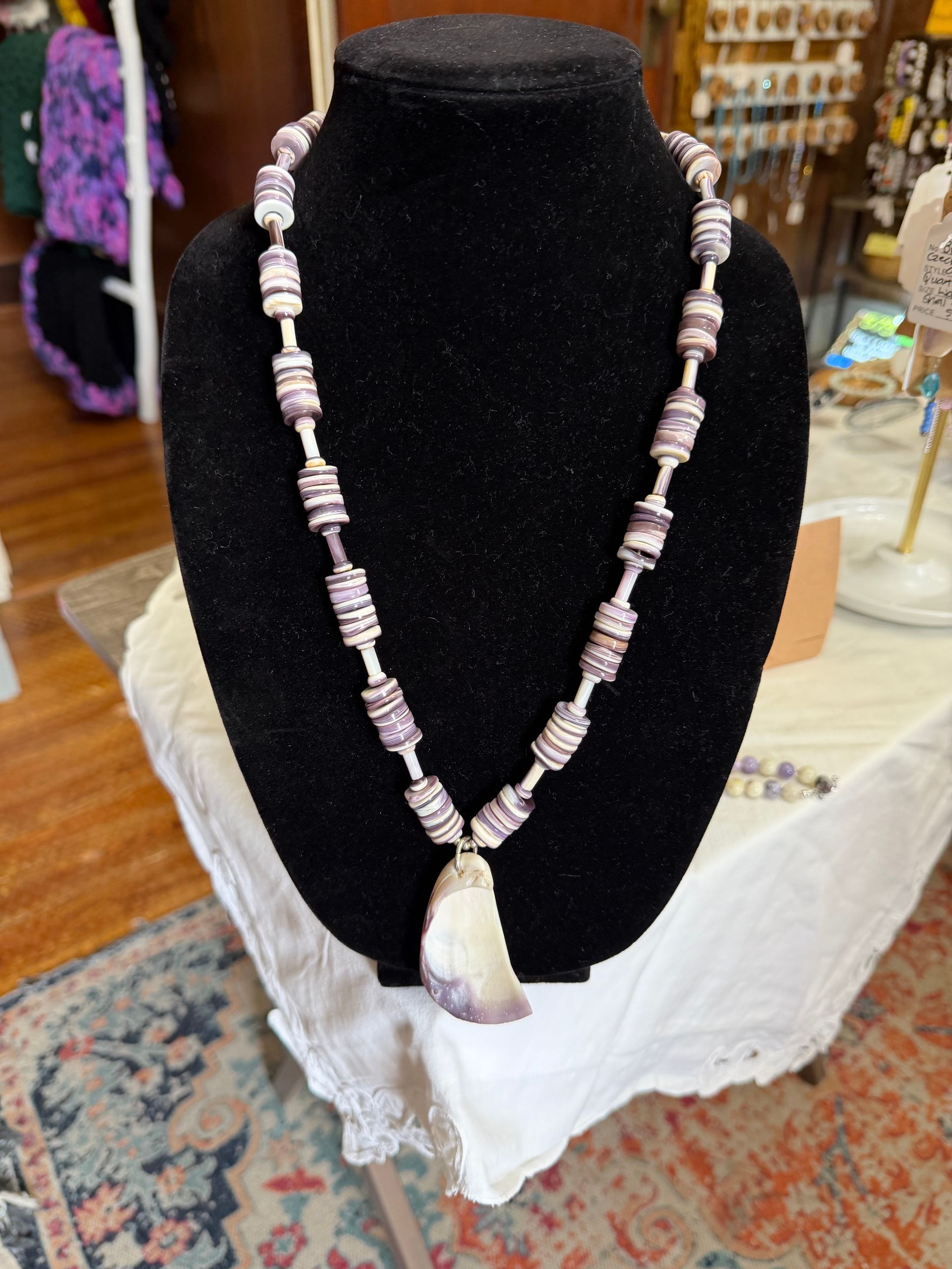Native American Wampum Necklace BN310