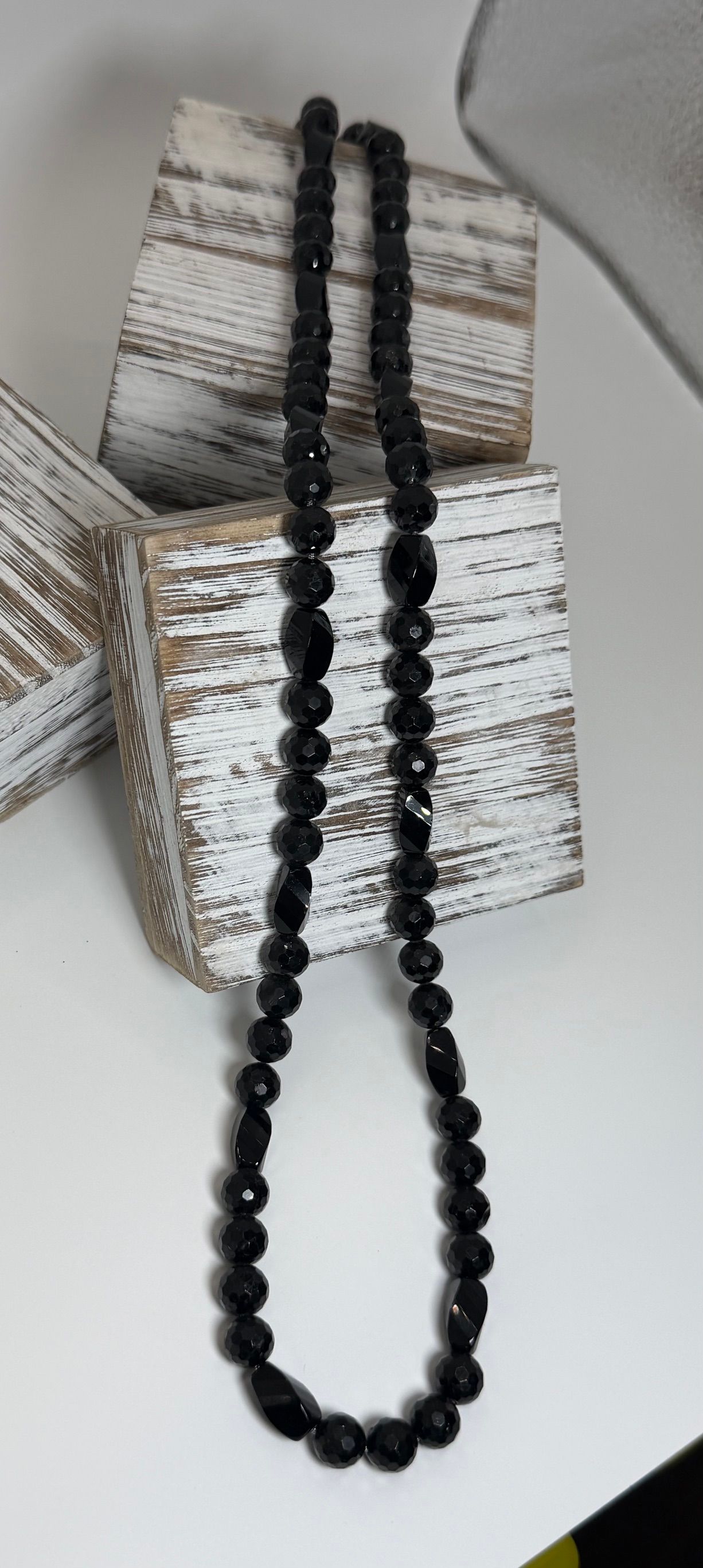 Necklace DNEVT9