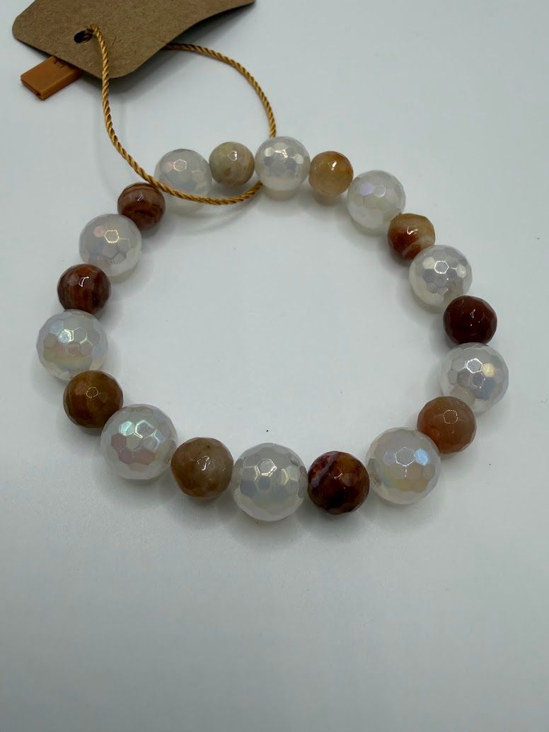 BB269:  Faceted Agate, Wood Agate Bracelet