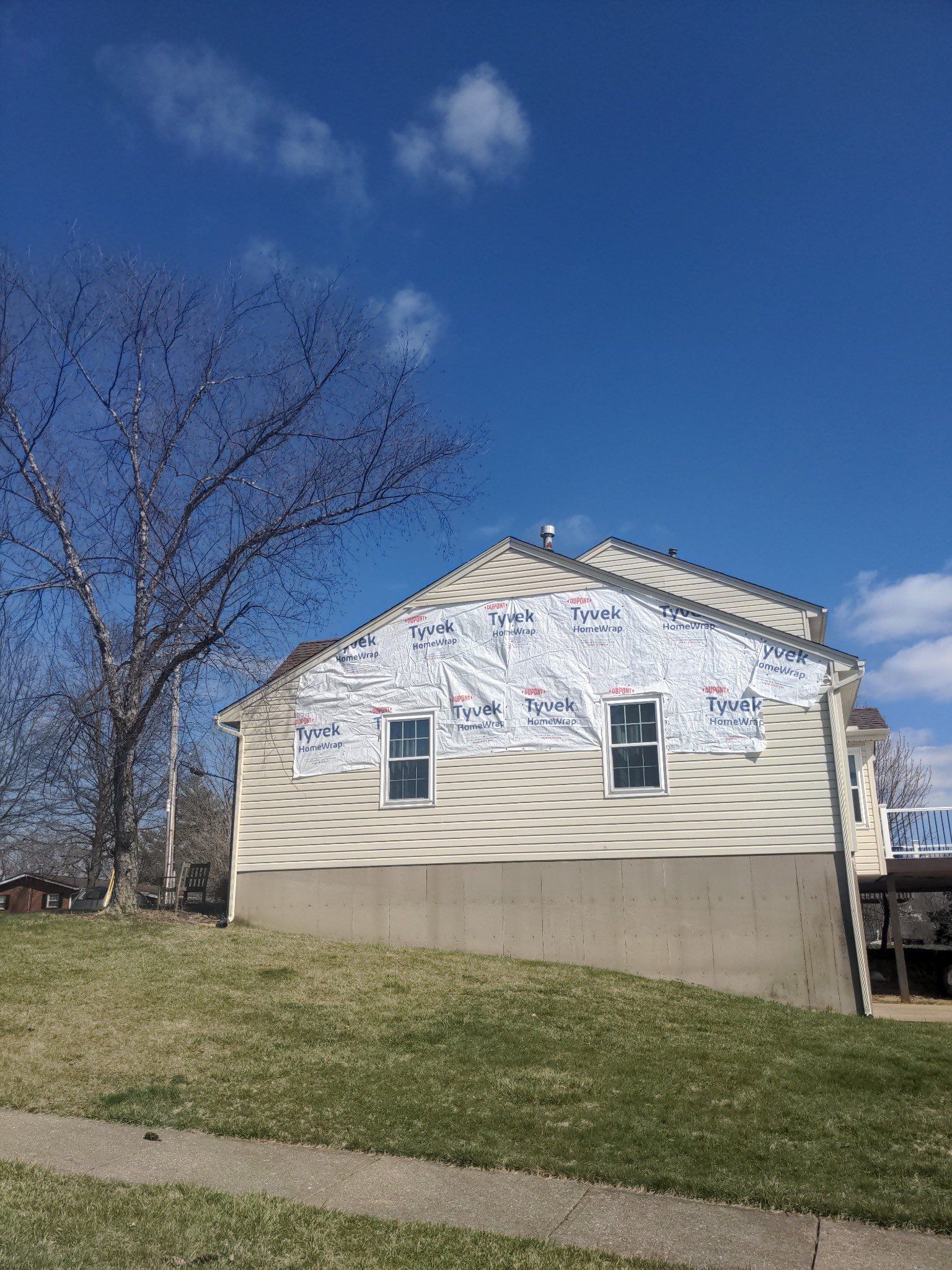 Vinyl siding temporary repair in Northern Kentucky
