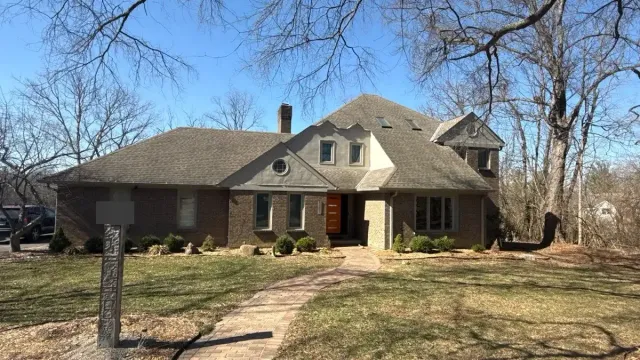 Fruit Hill, Cincinnati home before its wind damage roof replacement