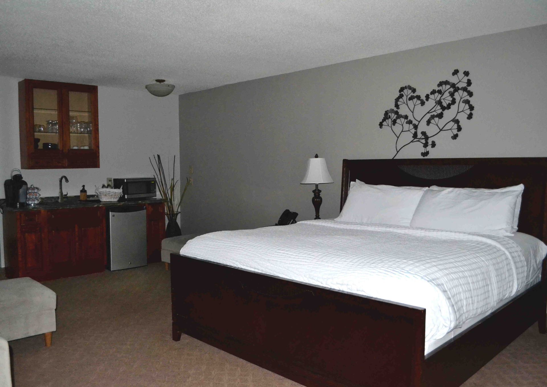Harvest Inn premier king room