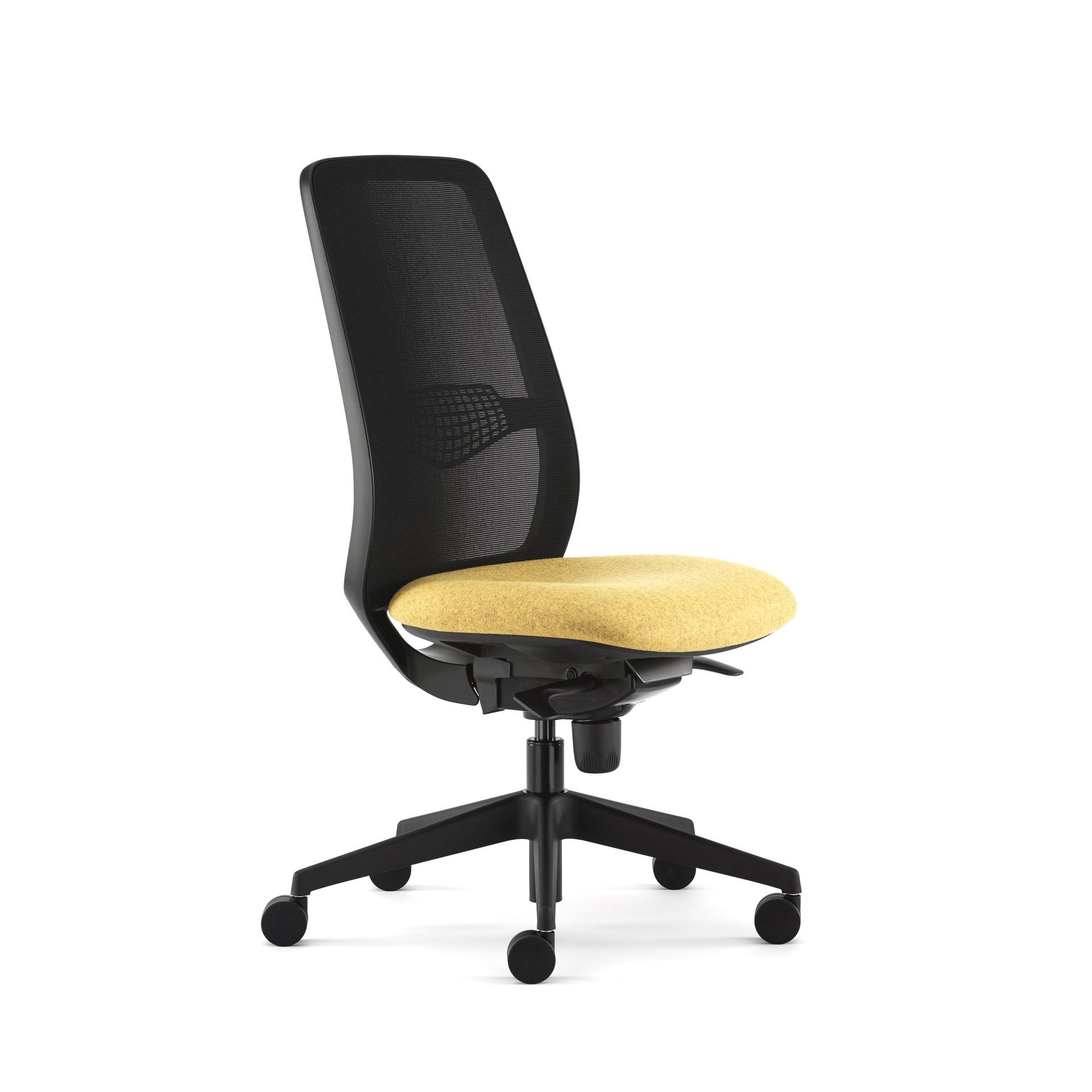 Mesh back task chair